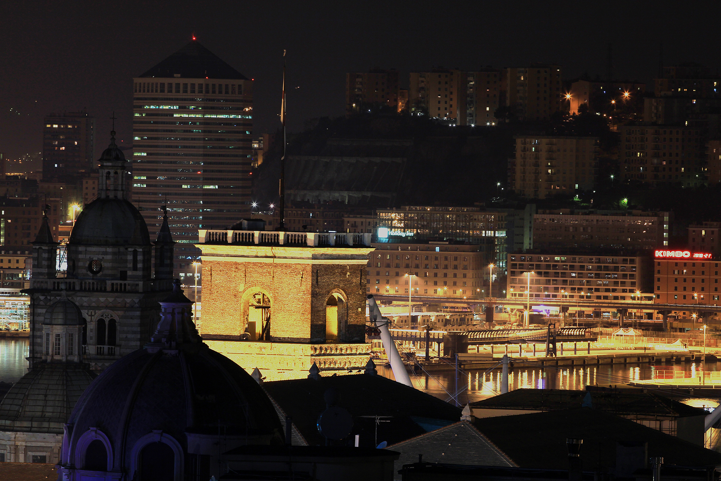 Genoa by night 2