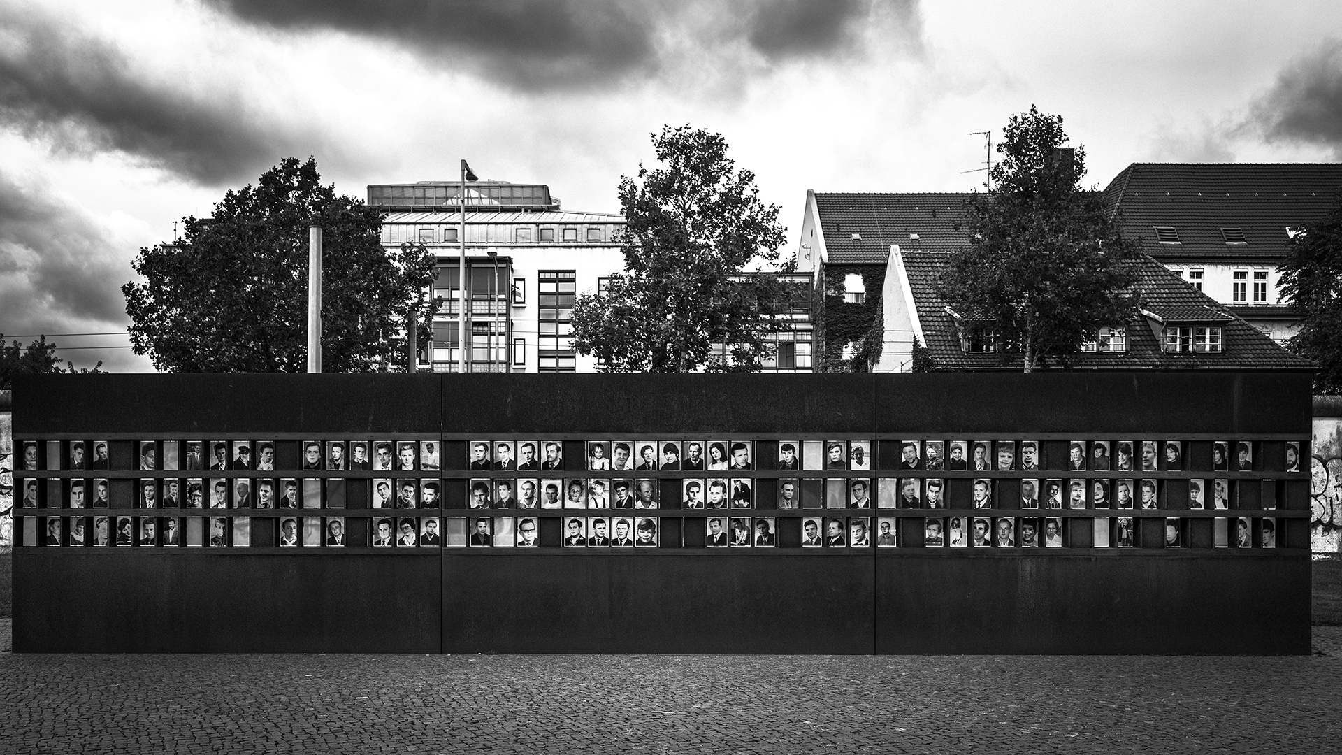 Memorial to the Victims of the Wall