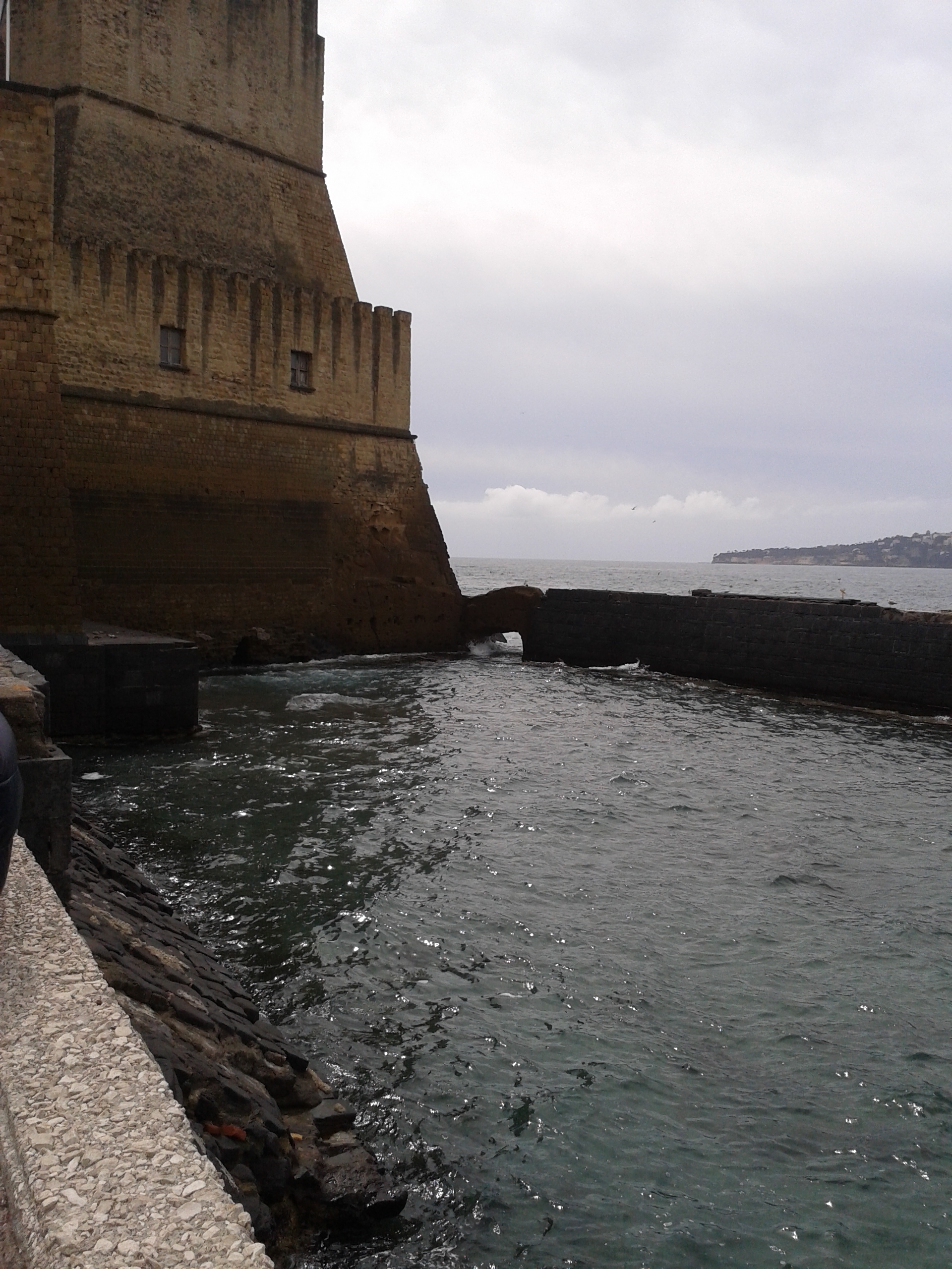 Castel dell 'Ovo