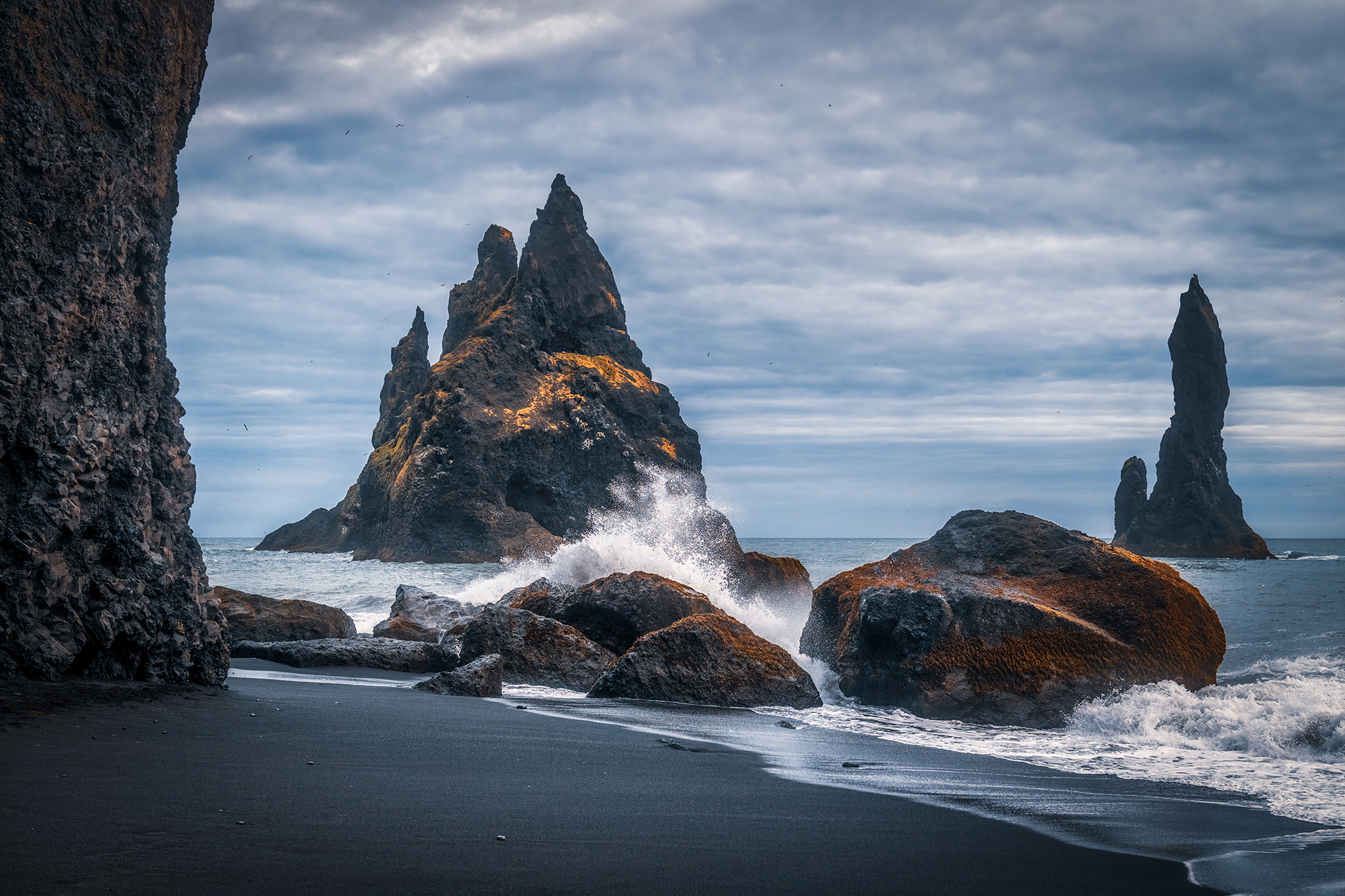 Opposing the force of the sea