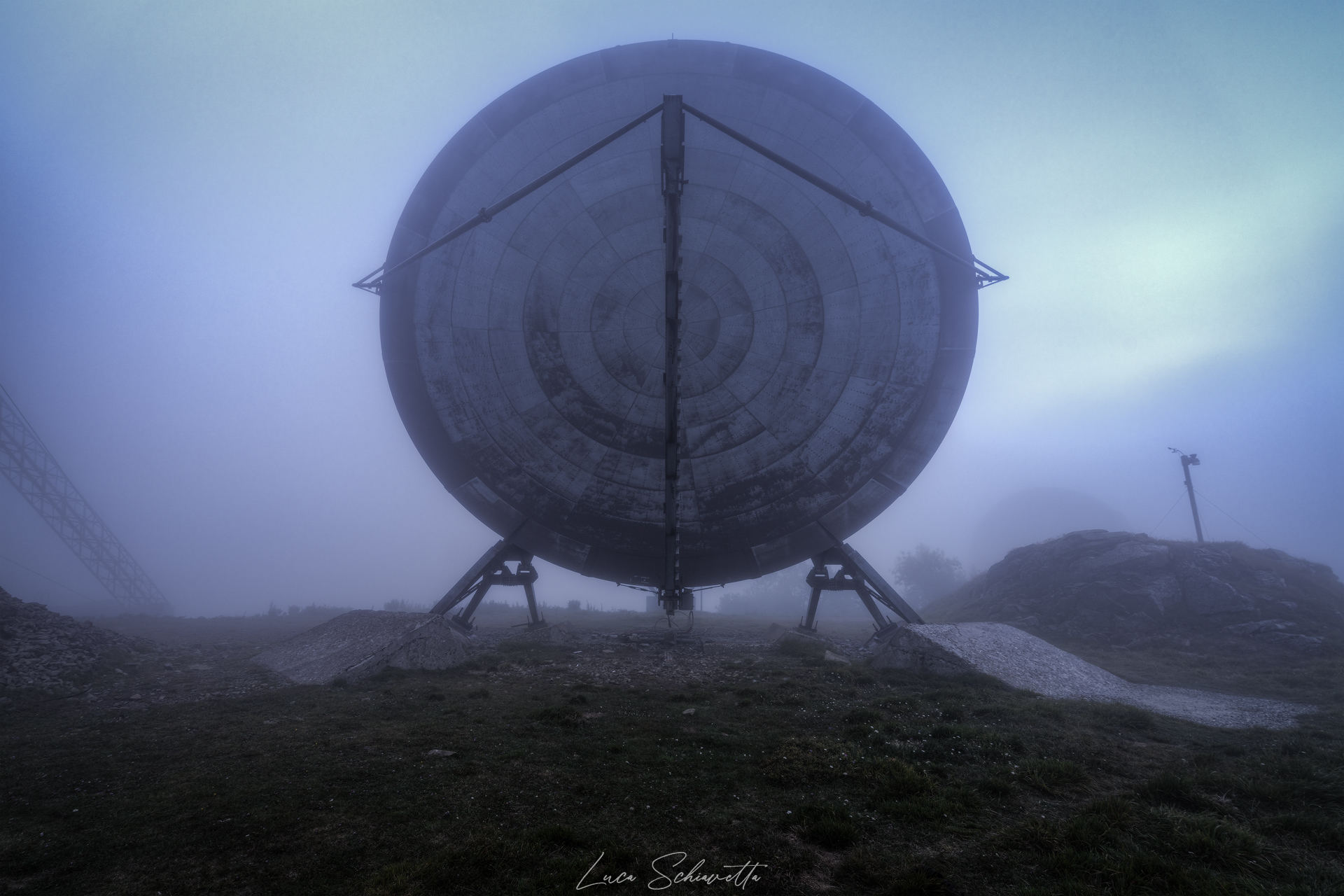 Former Base born Troposcatter - Monte Giogo (ms)