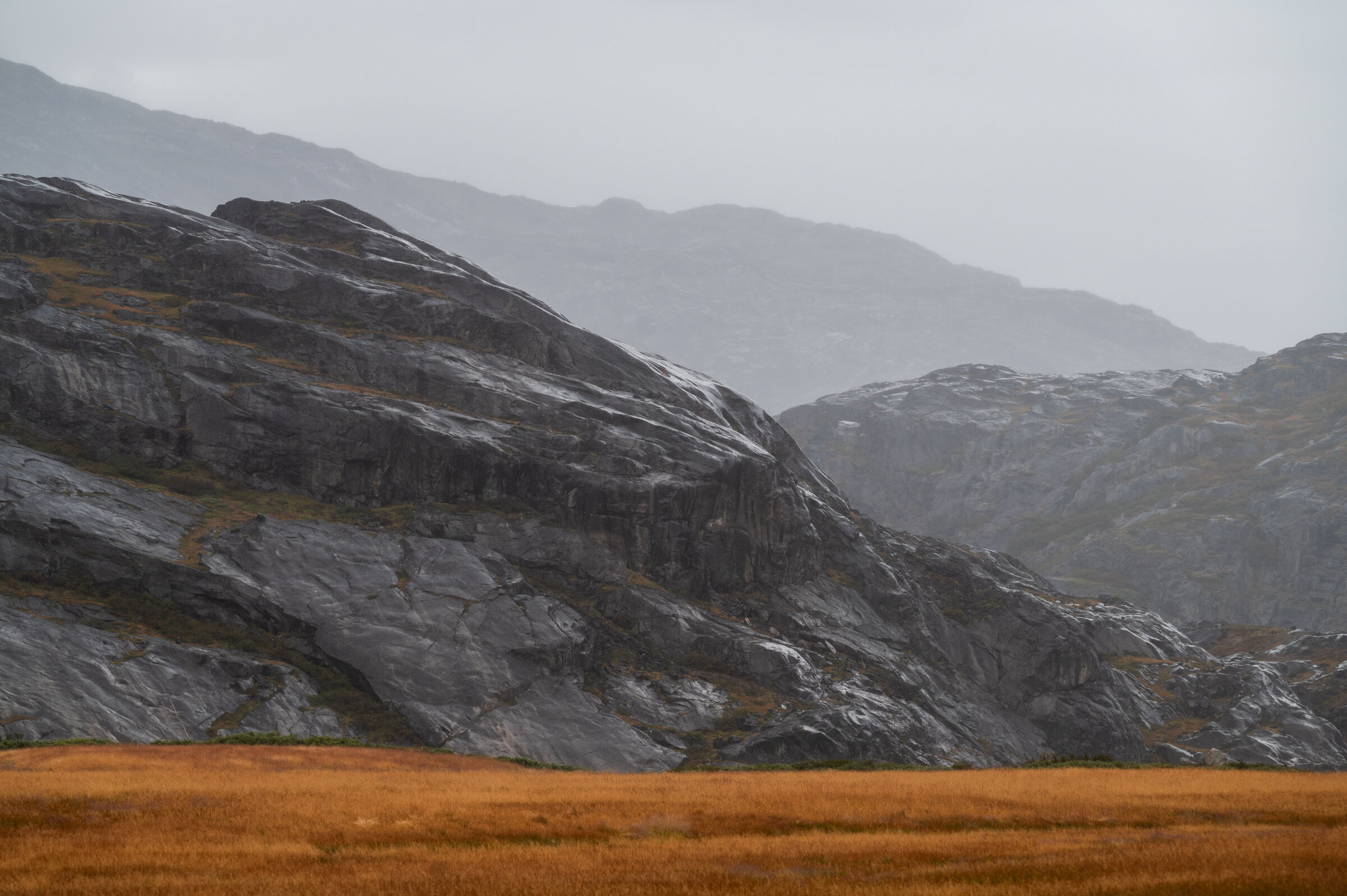 La piana sotto la pioggia