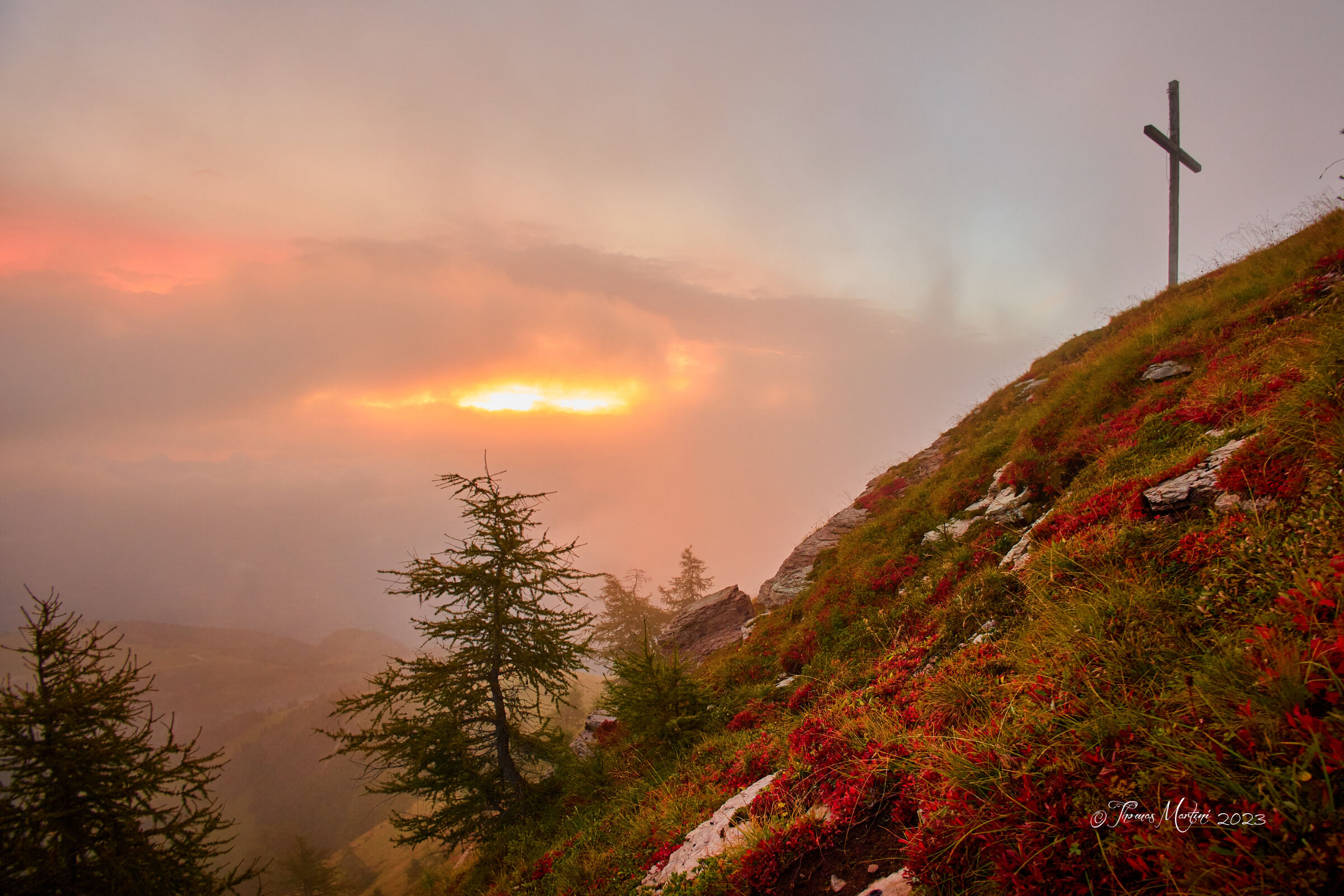 Autumn atmosphere at the summit