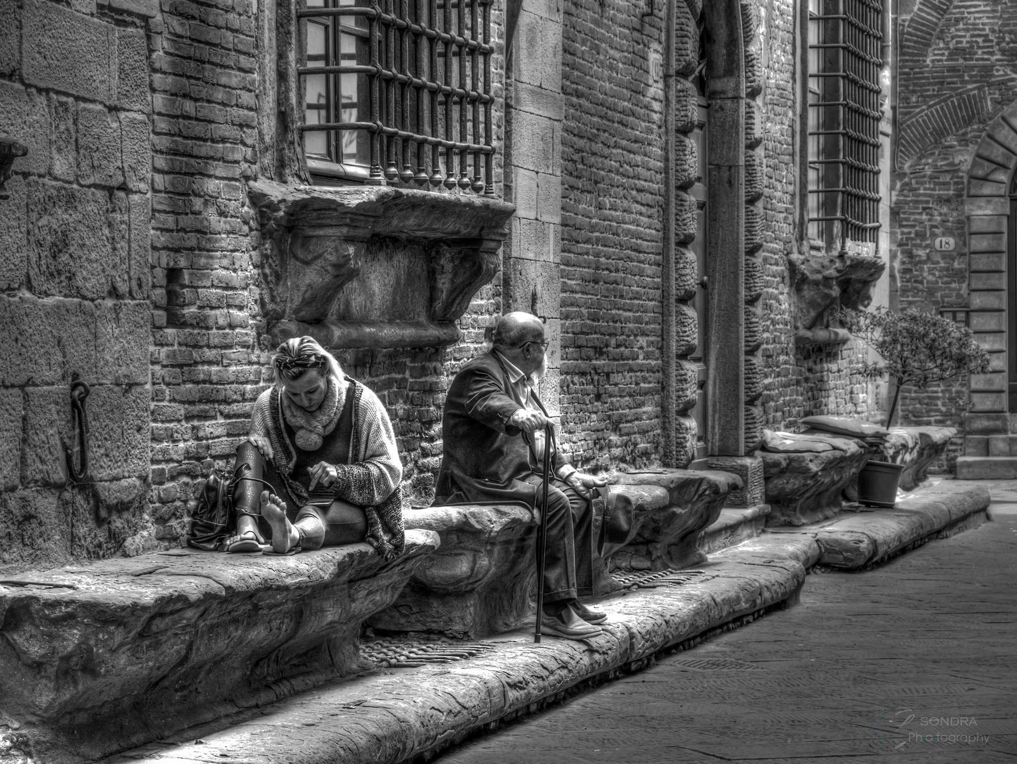 due generazioni in relax a confronto....