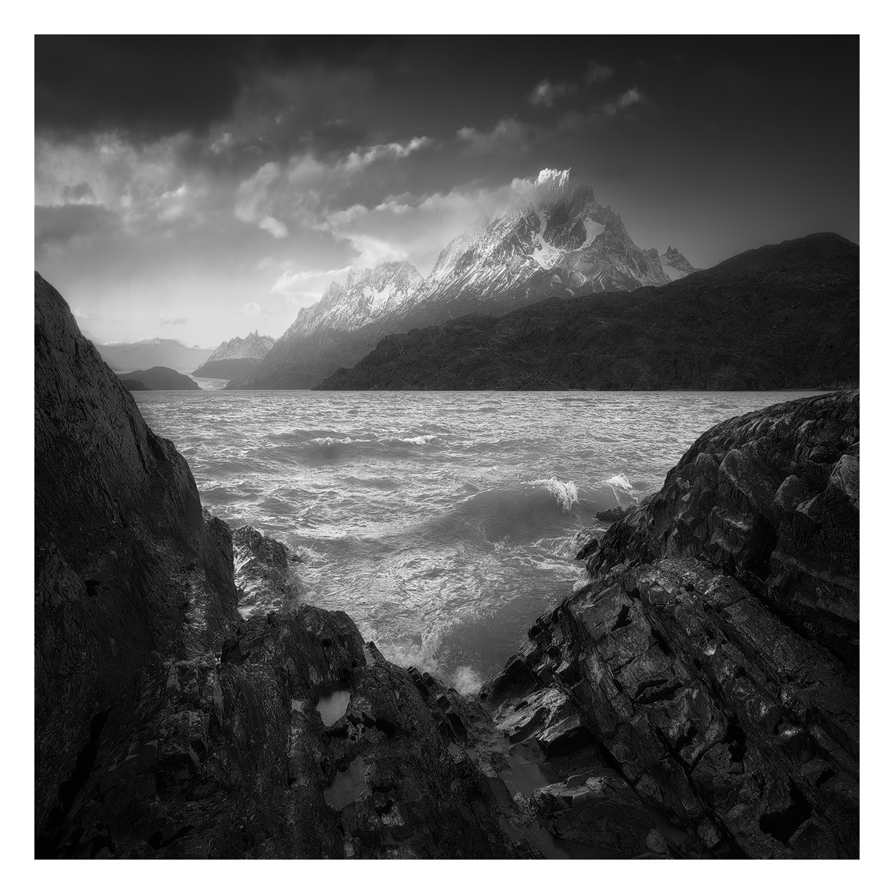 vista dal lago Patagonia
