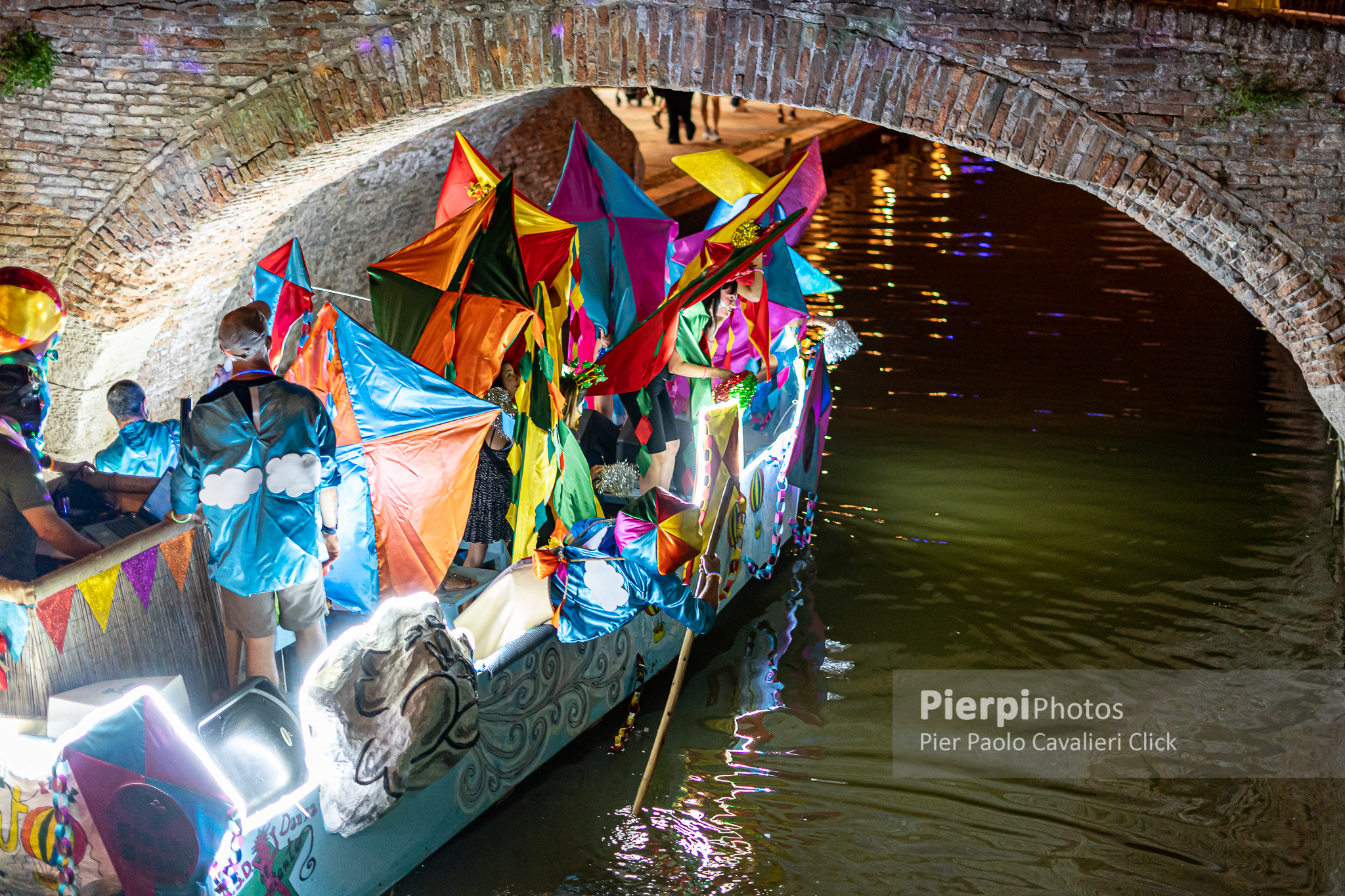 comacchio carnevale notturno
