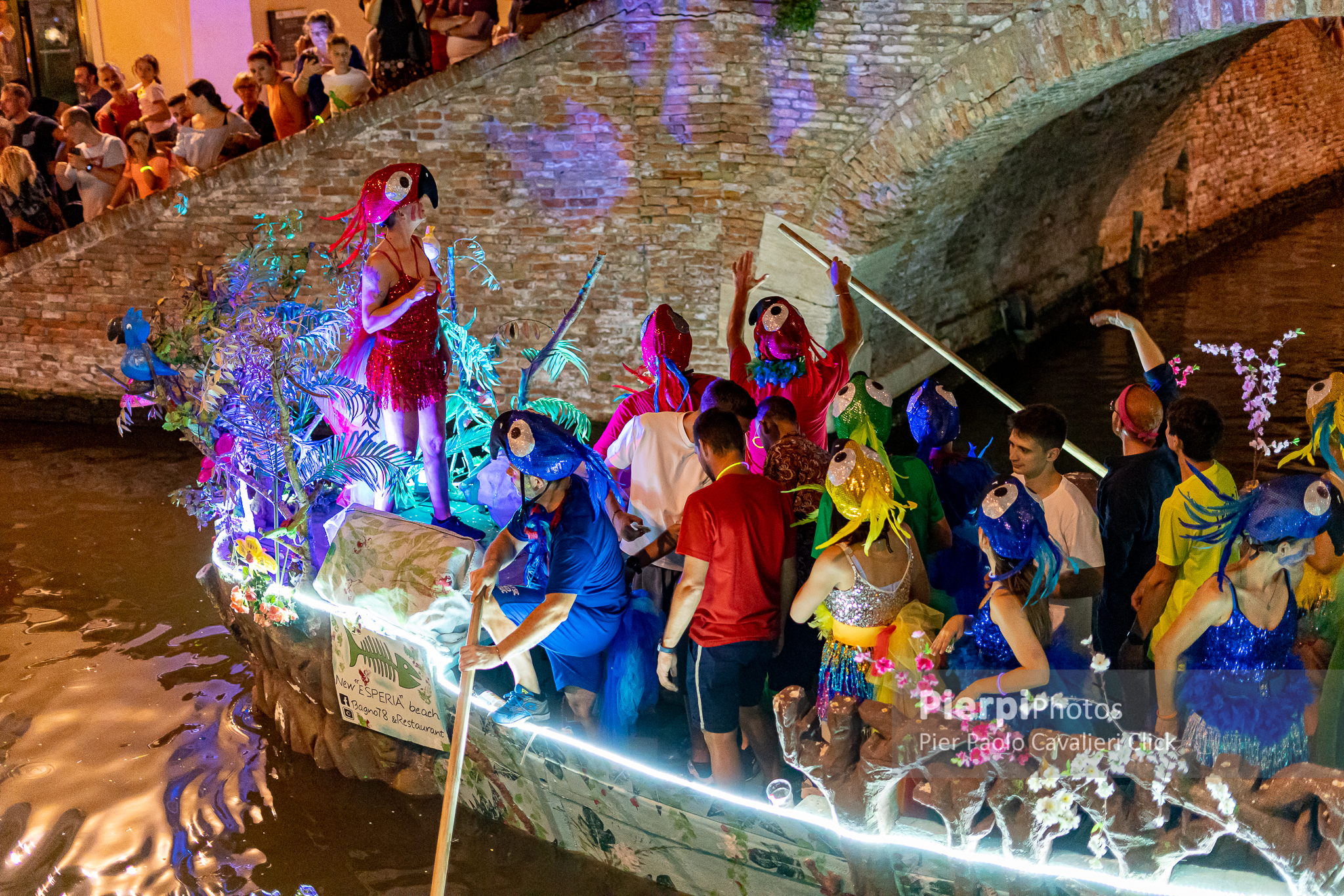 comacchio carnevale notturno