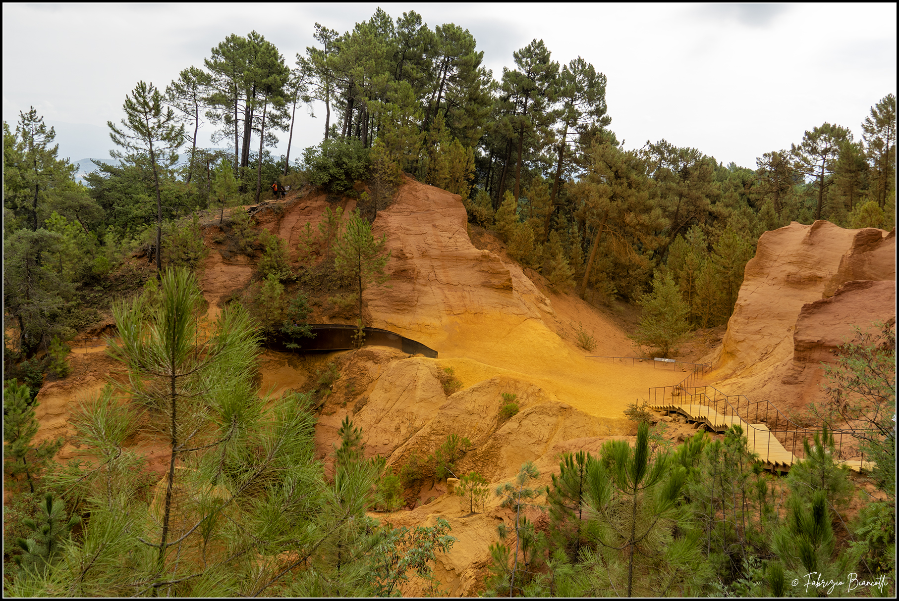 Roussillon e il sentiero dell'ocra