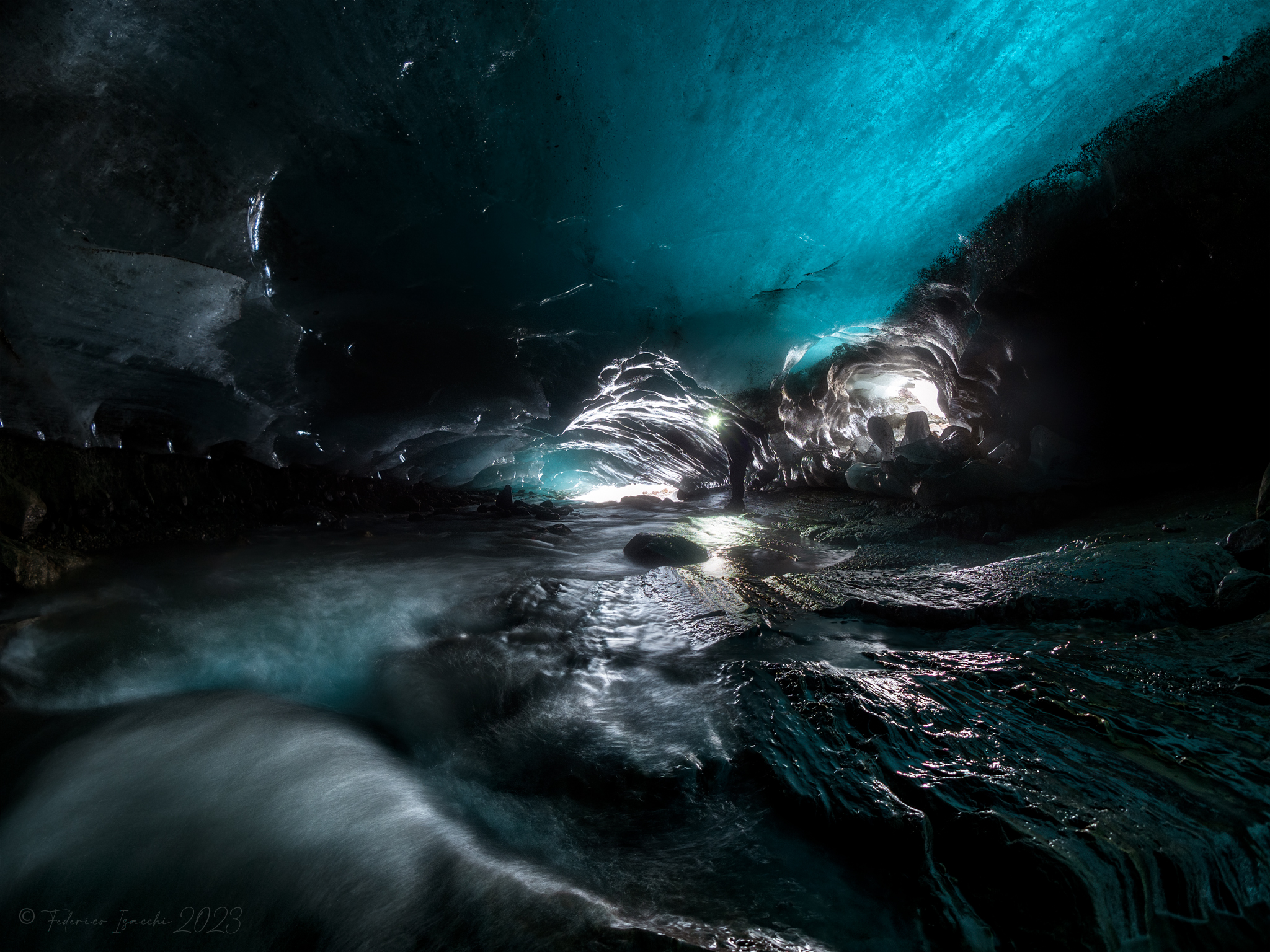 The ultimate glacier seeker