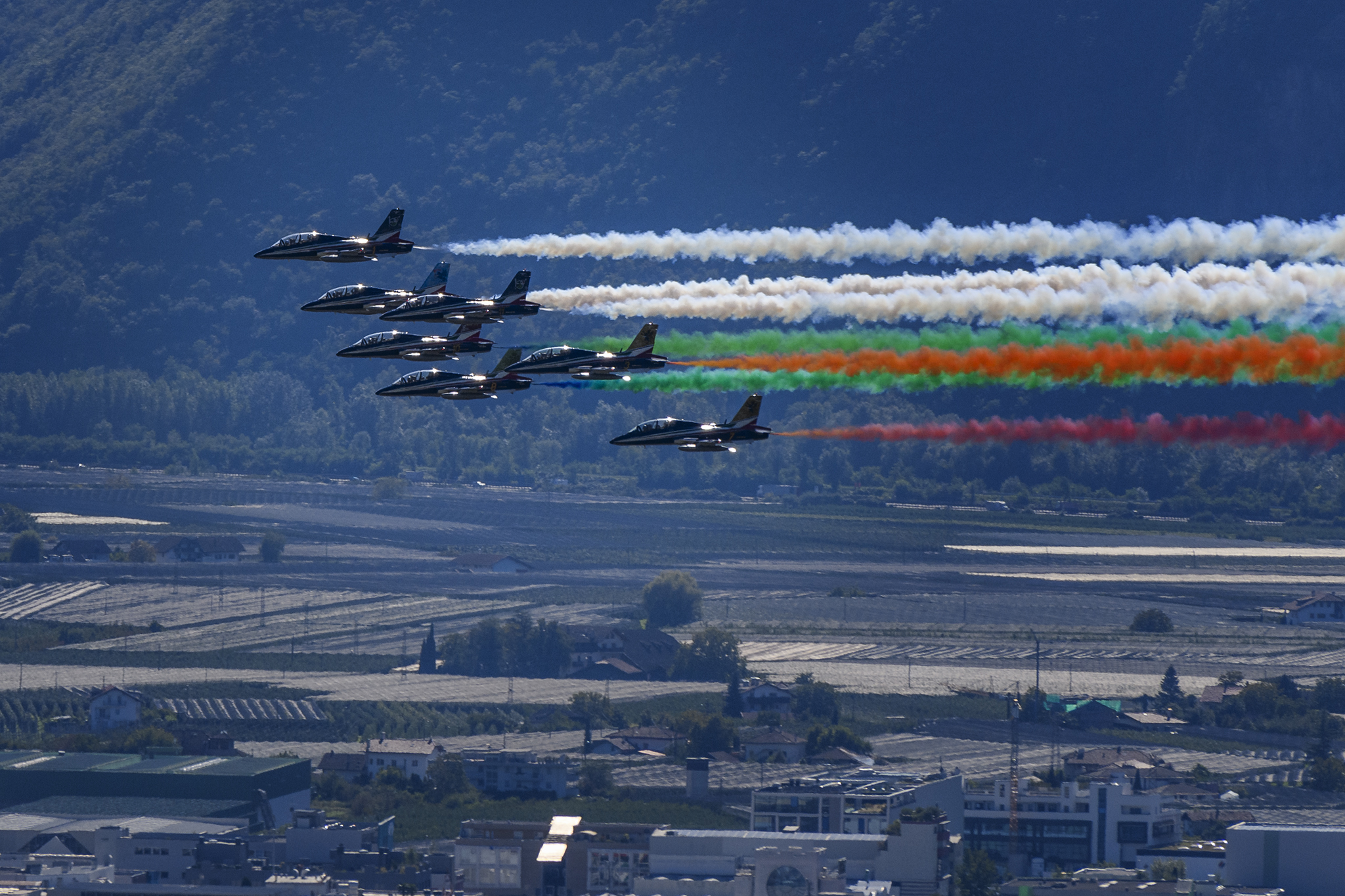 Frecce a Bolzano per il centenario Aeronautica Militare