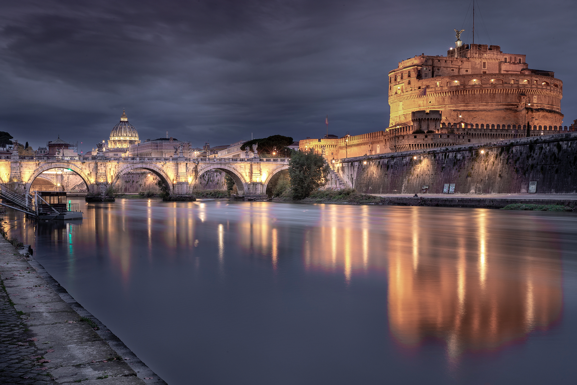 The reflection of the Tiber