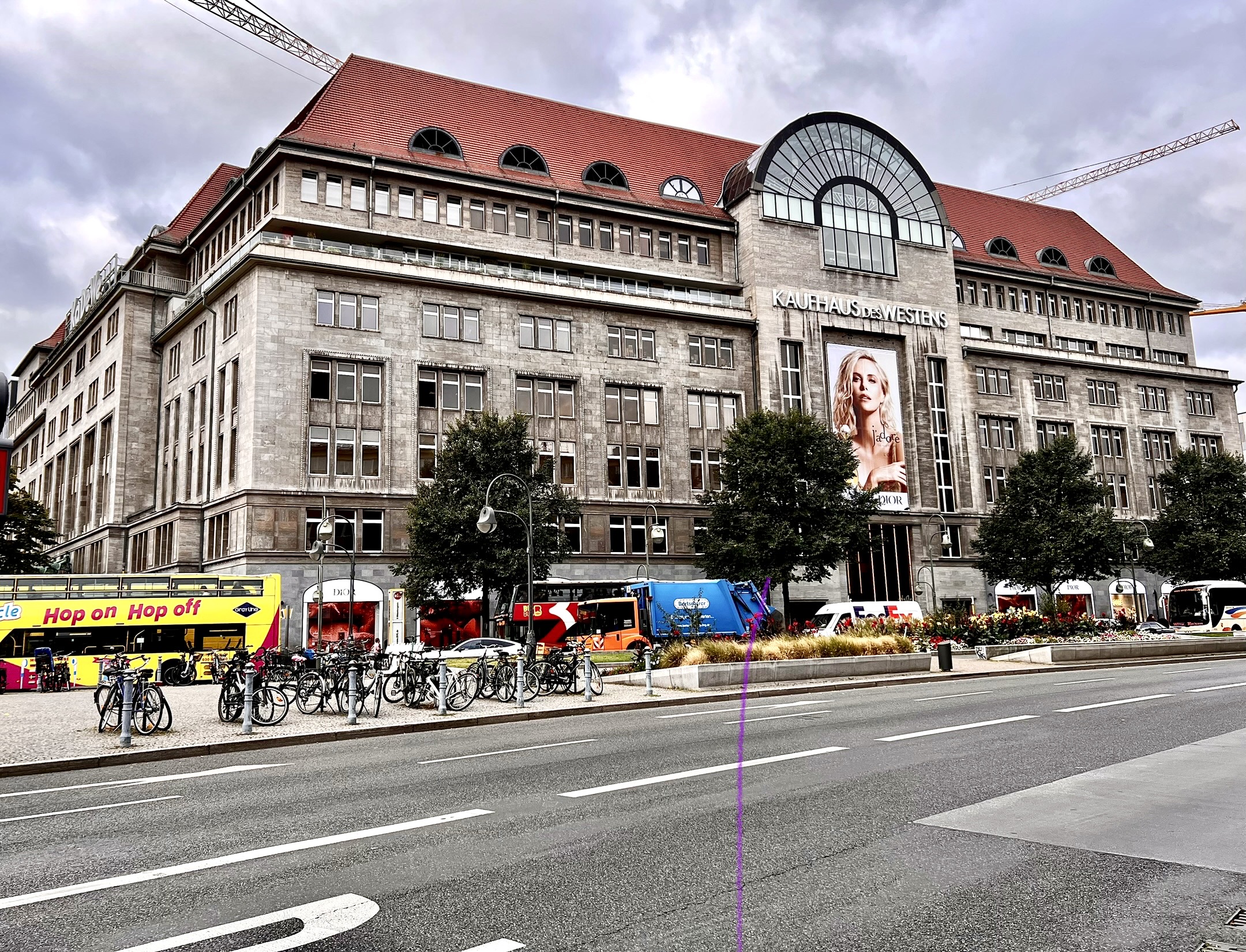 KA DE WE il più famoso e grande magazzino di Berlino!