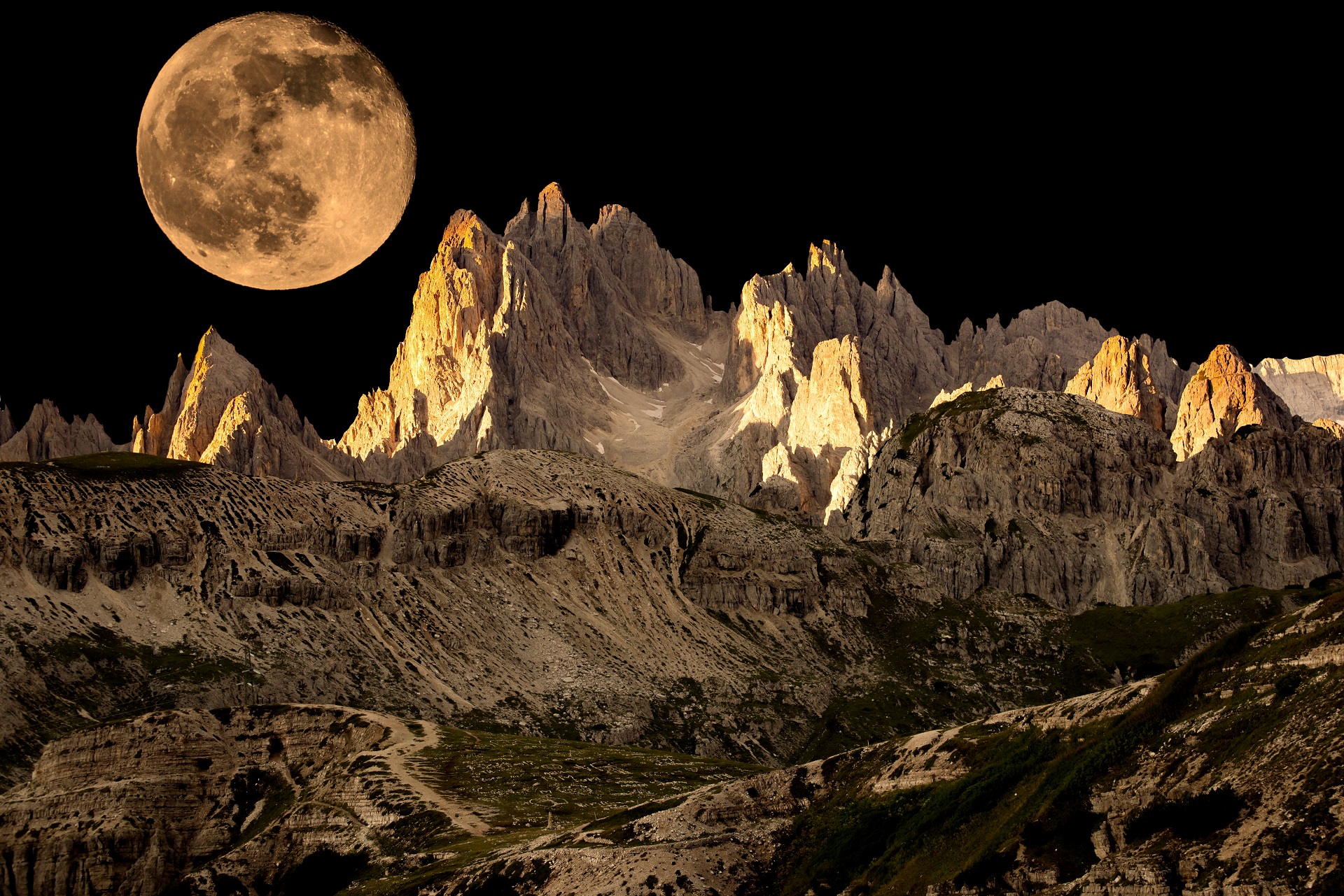 Misurina chimneys with moon