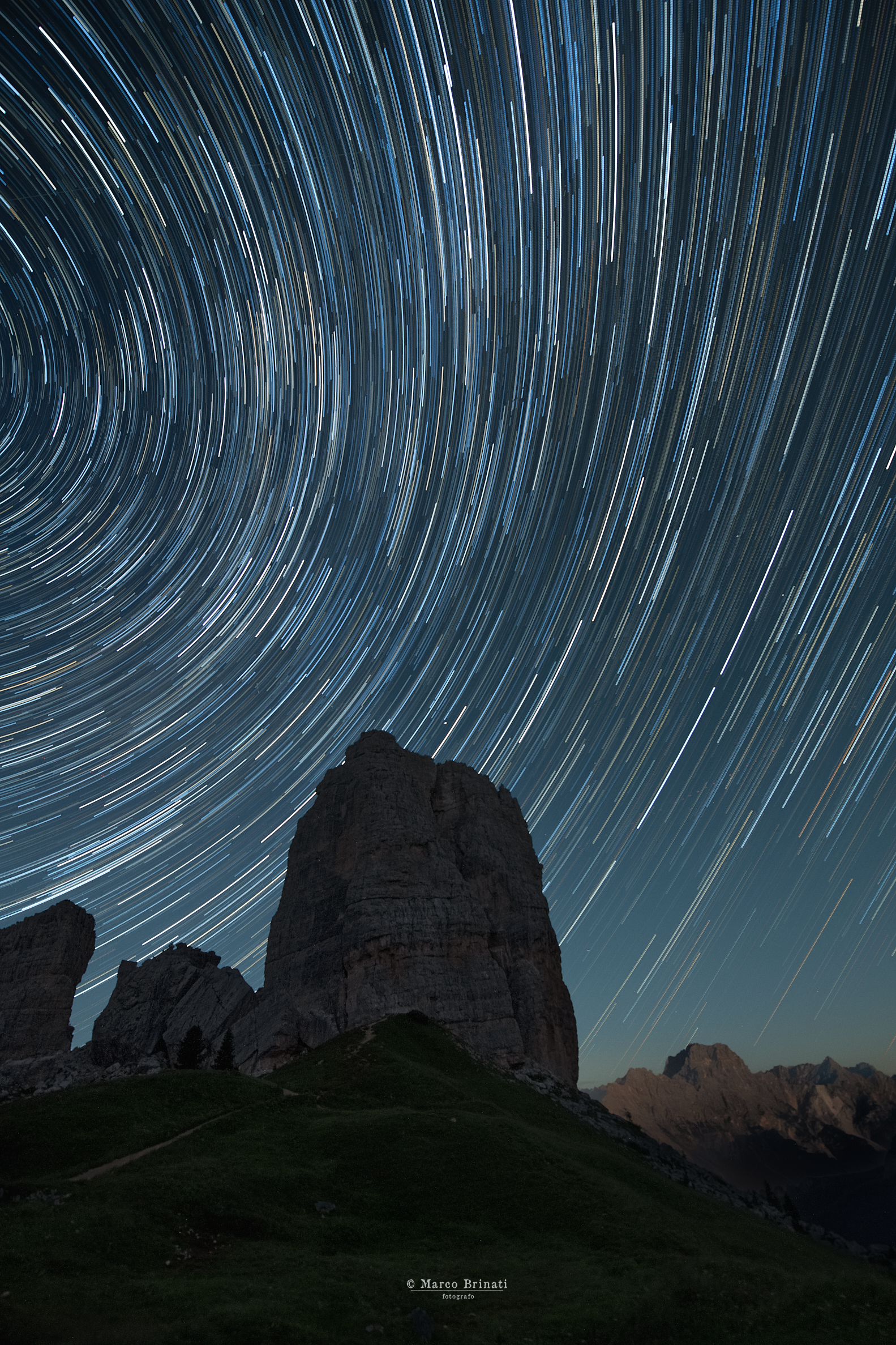 Star Trail alle Cinque Torri
