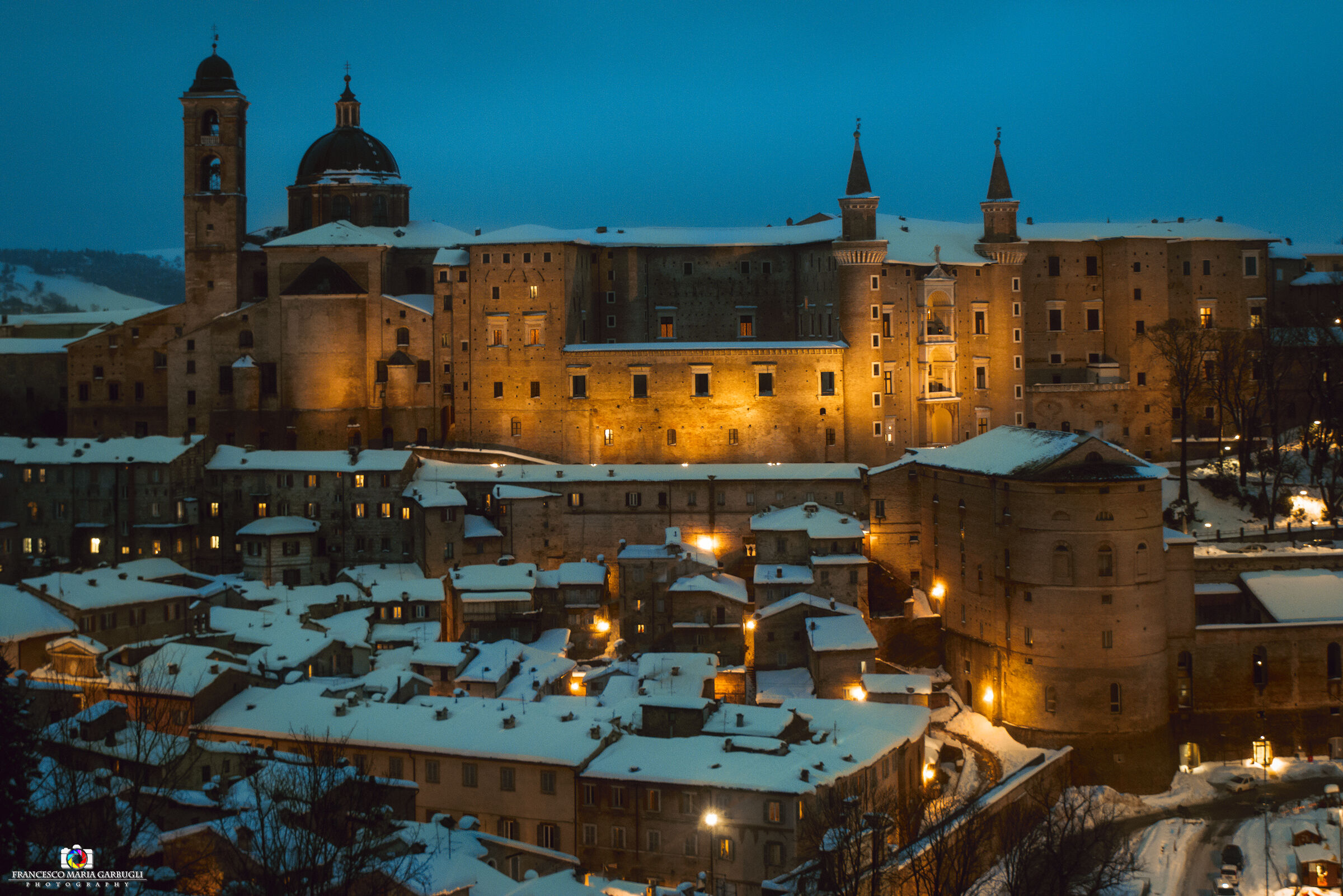 Ora Blu con neve di Urbino