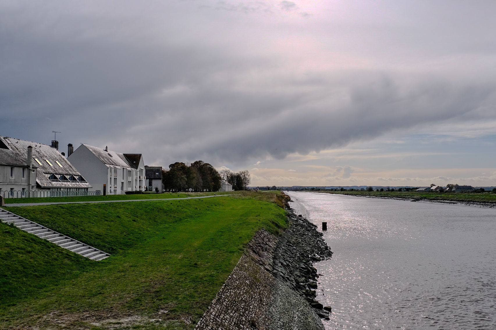 Le Mont Saint Michel other side