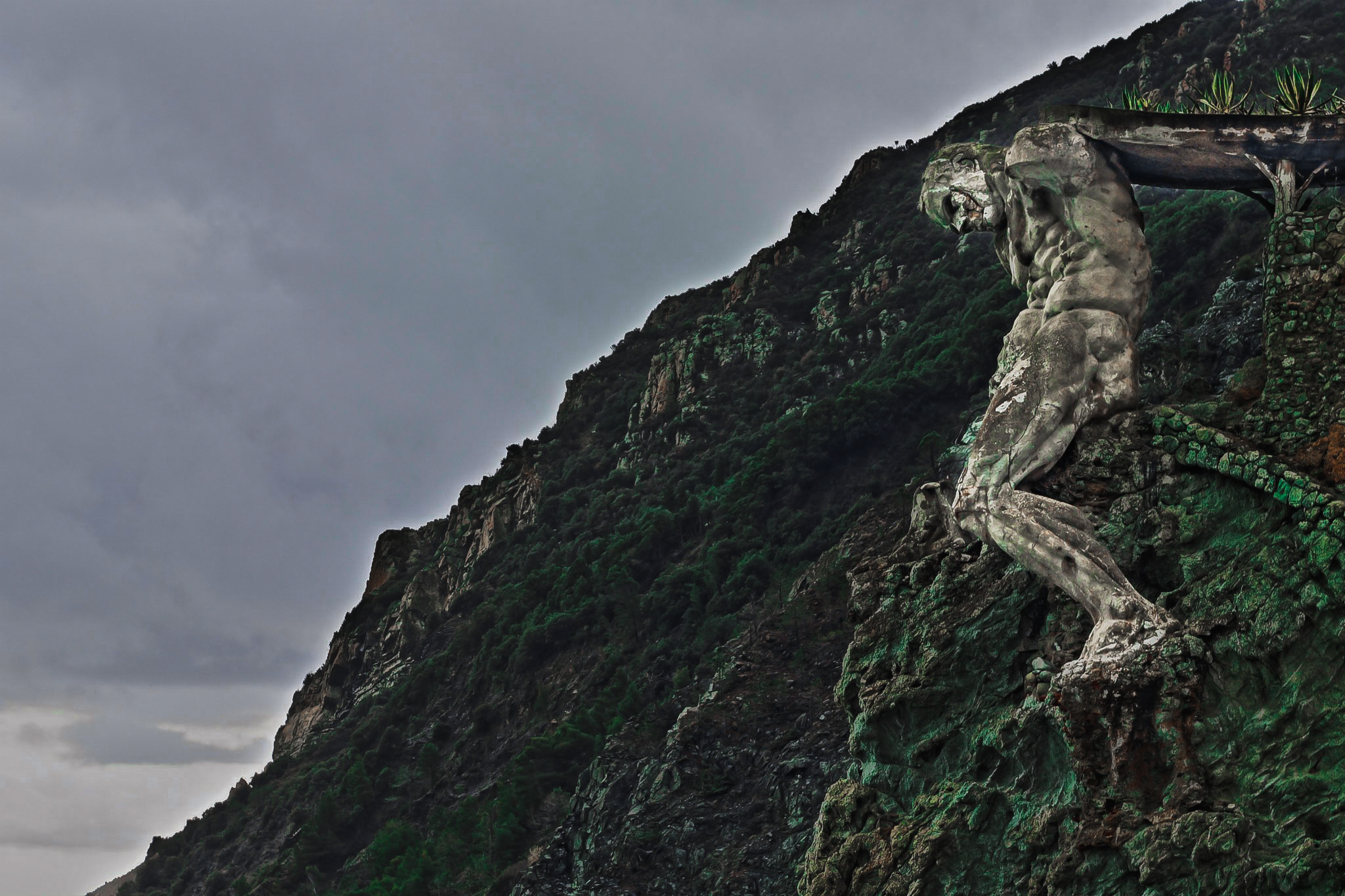 The colossus of Monterosso