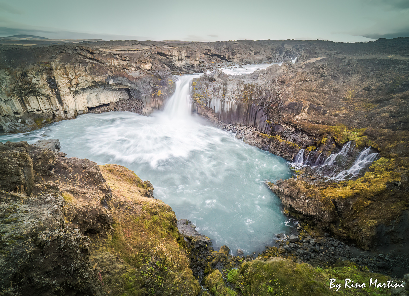 Islanda Ottobre 2023: Aldeyjarfoss