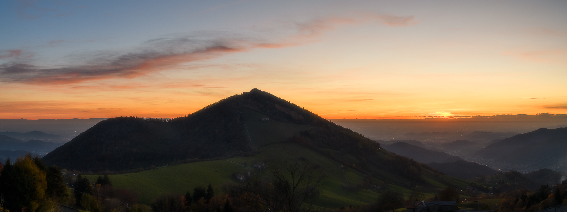 Sunset in the hills of San Fermo