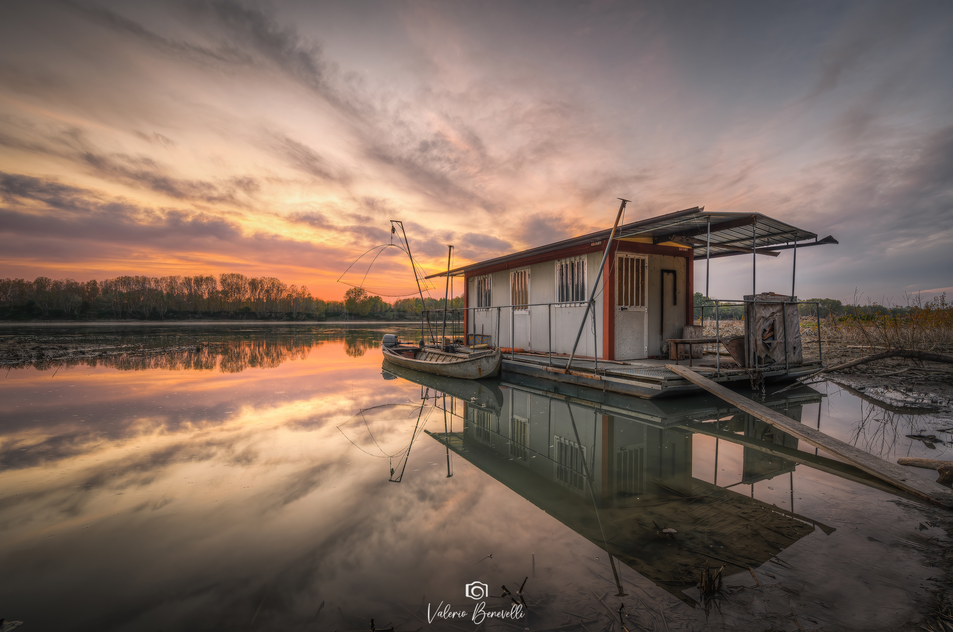 La vecchia baracca sul fiume Po