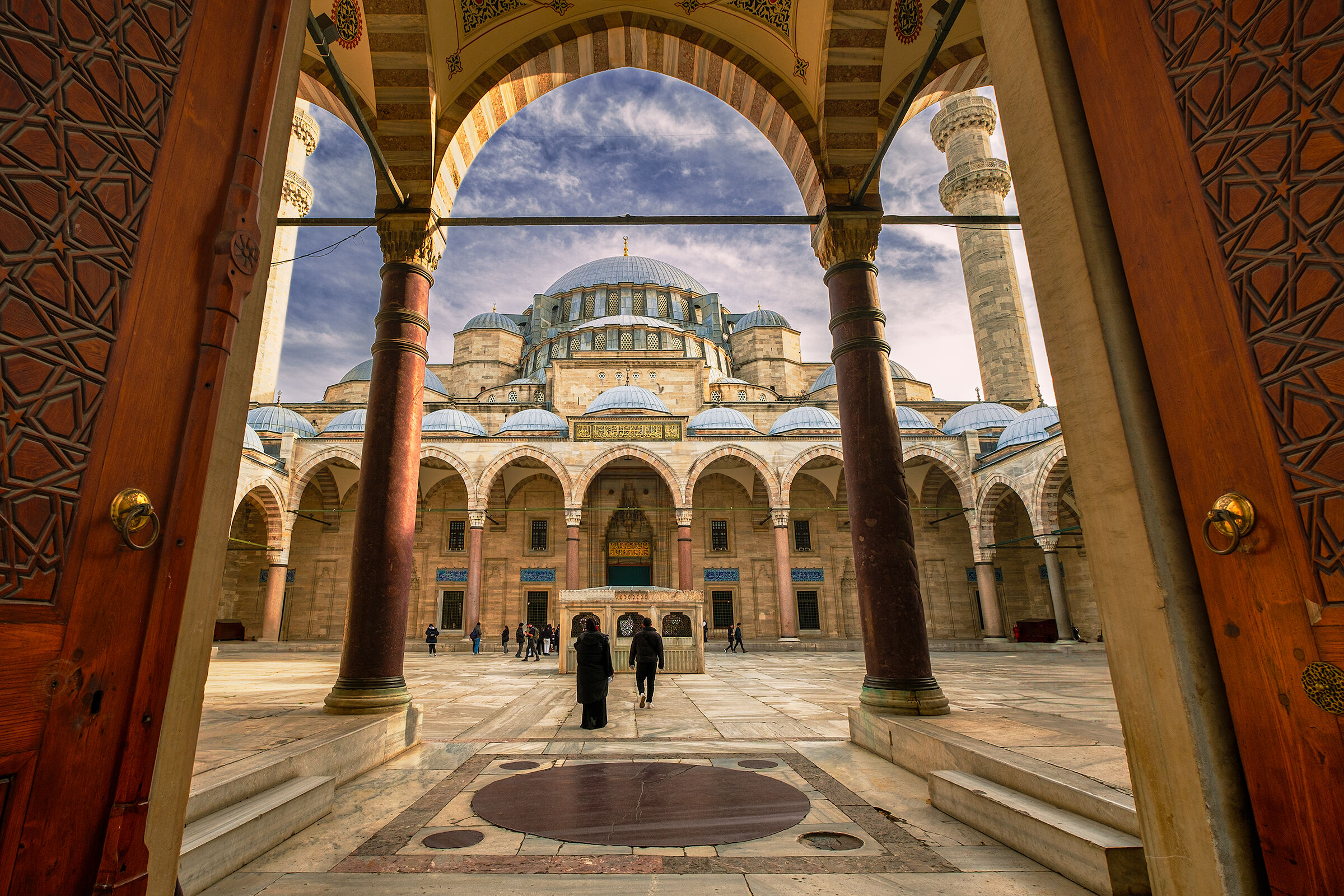 Entering Suleymaniye Mosque
