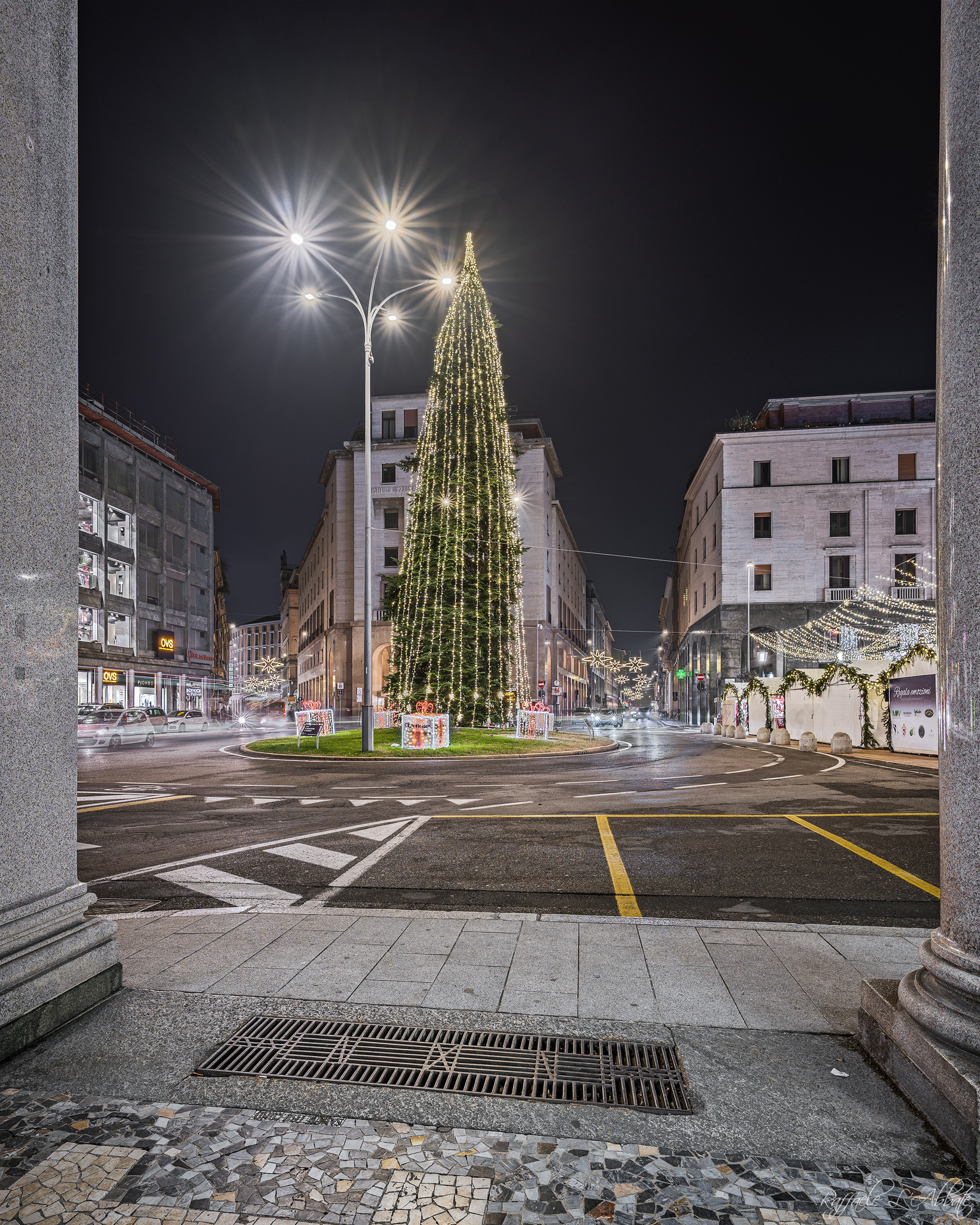 Albero di Natale in Piazza Monte Grappa  Varese