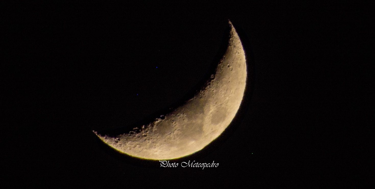 Magical "quarter" of the moon