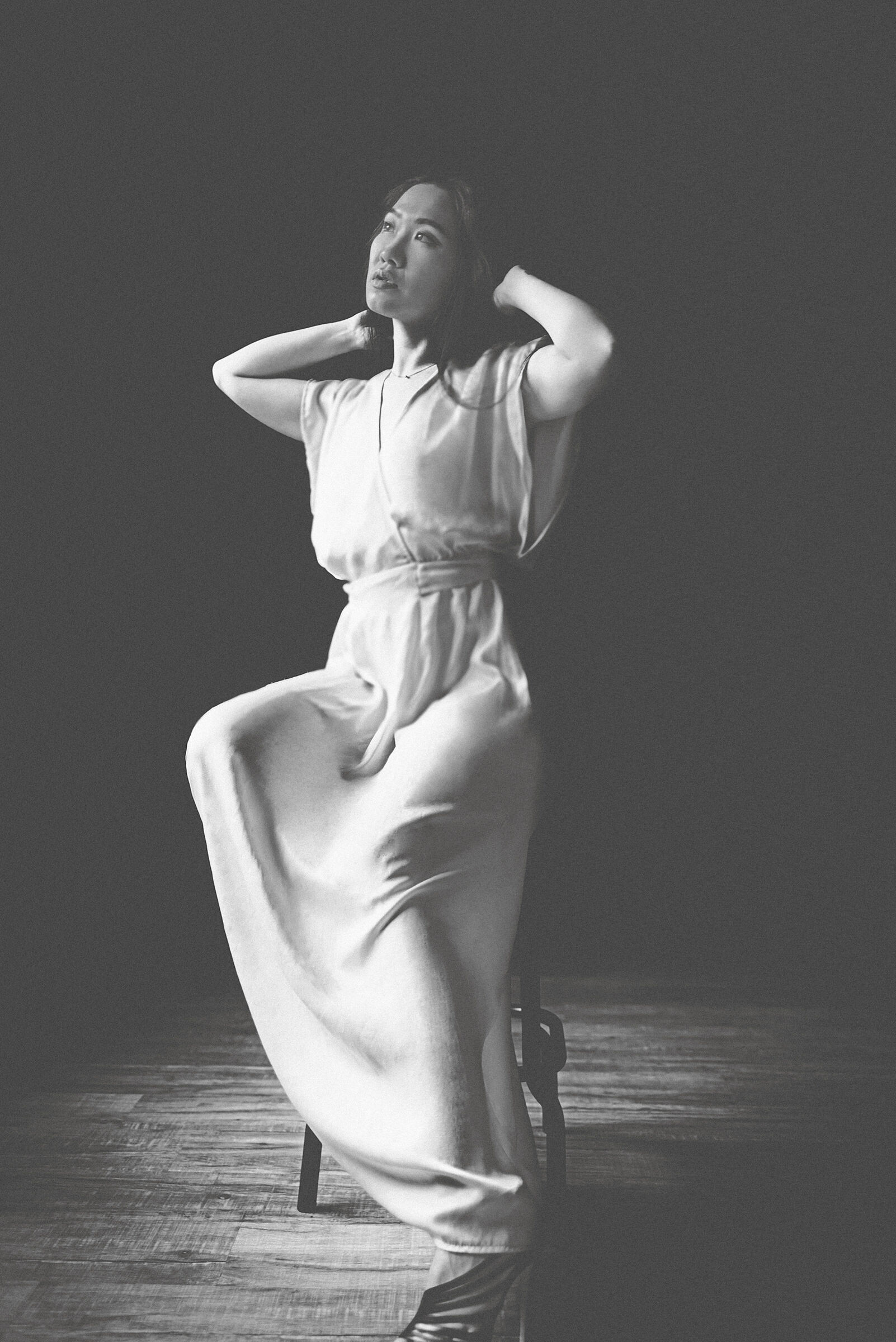 huong dancing bunny BW 3