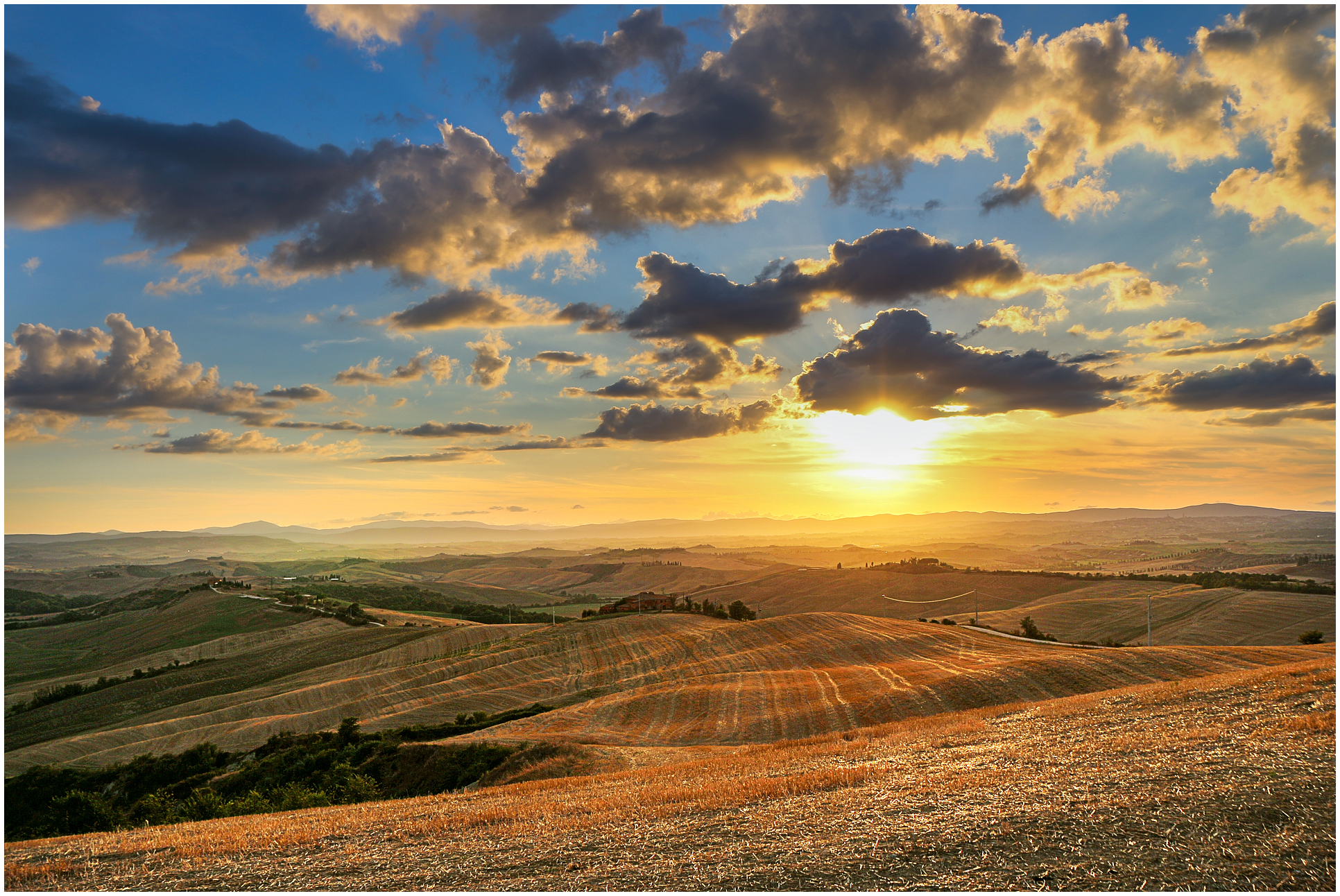 Tramonto Crete senesi