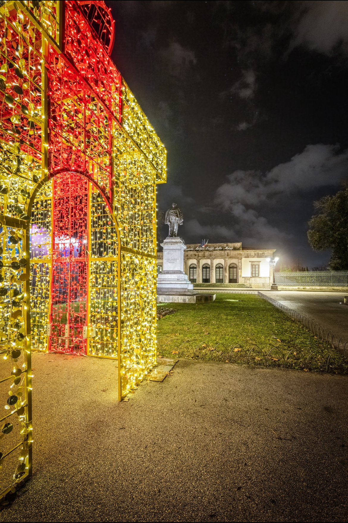 Last Christmas light