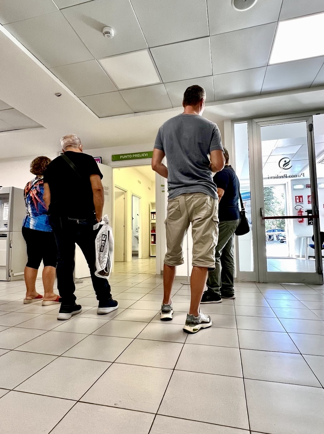 Prego amici, presentatevi Voi!