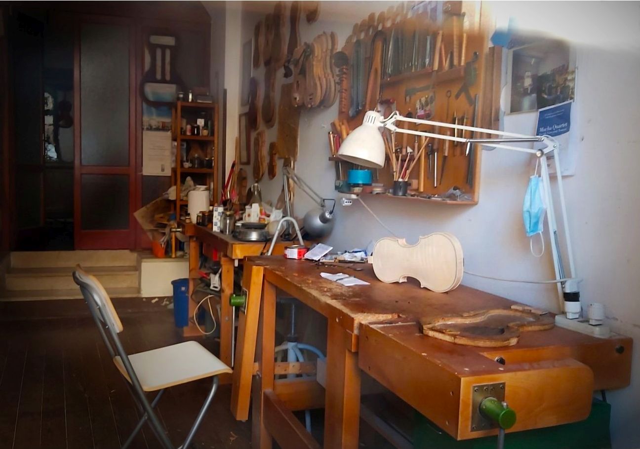La bottega del liutaio