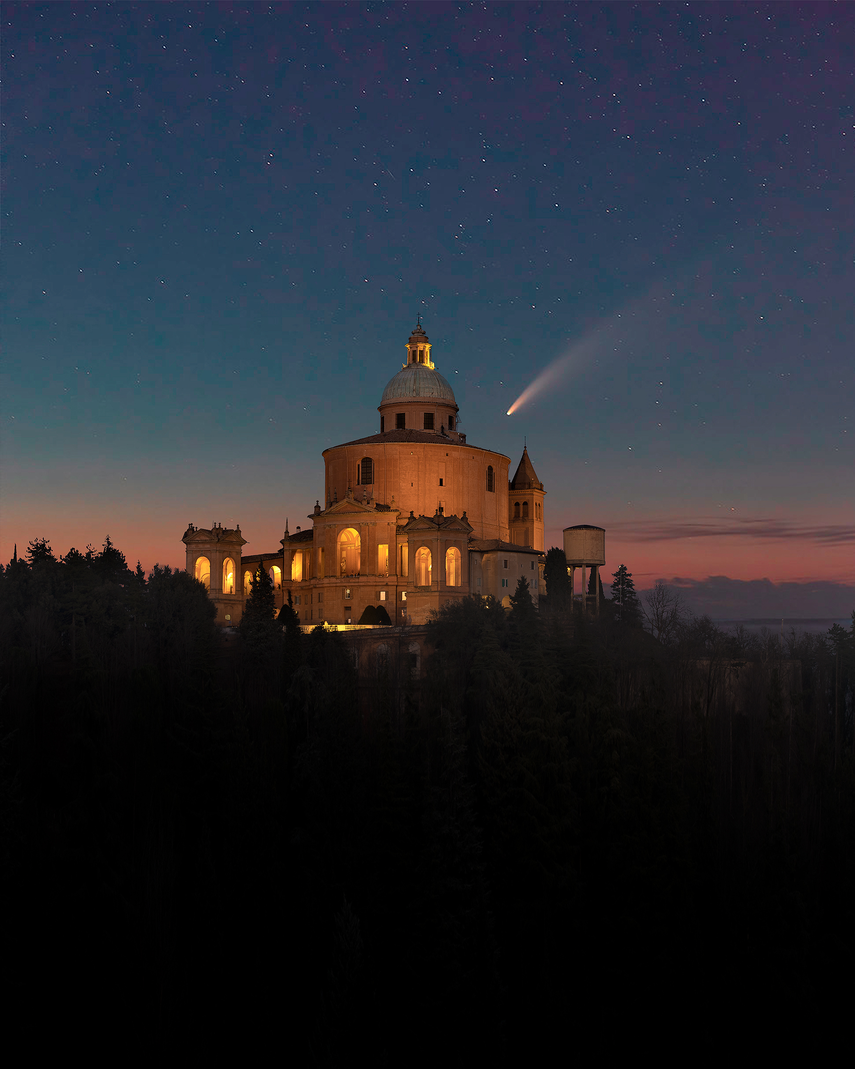 c/2020 f3 (neowise) sopra san luca