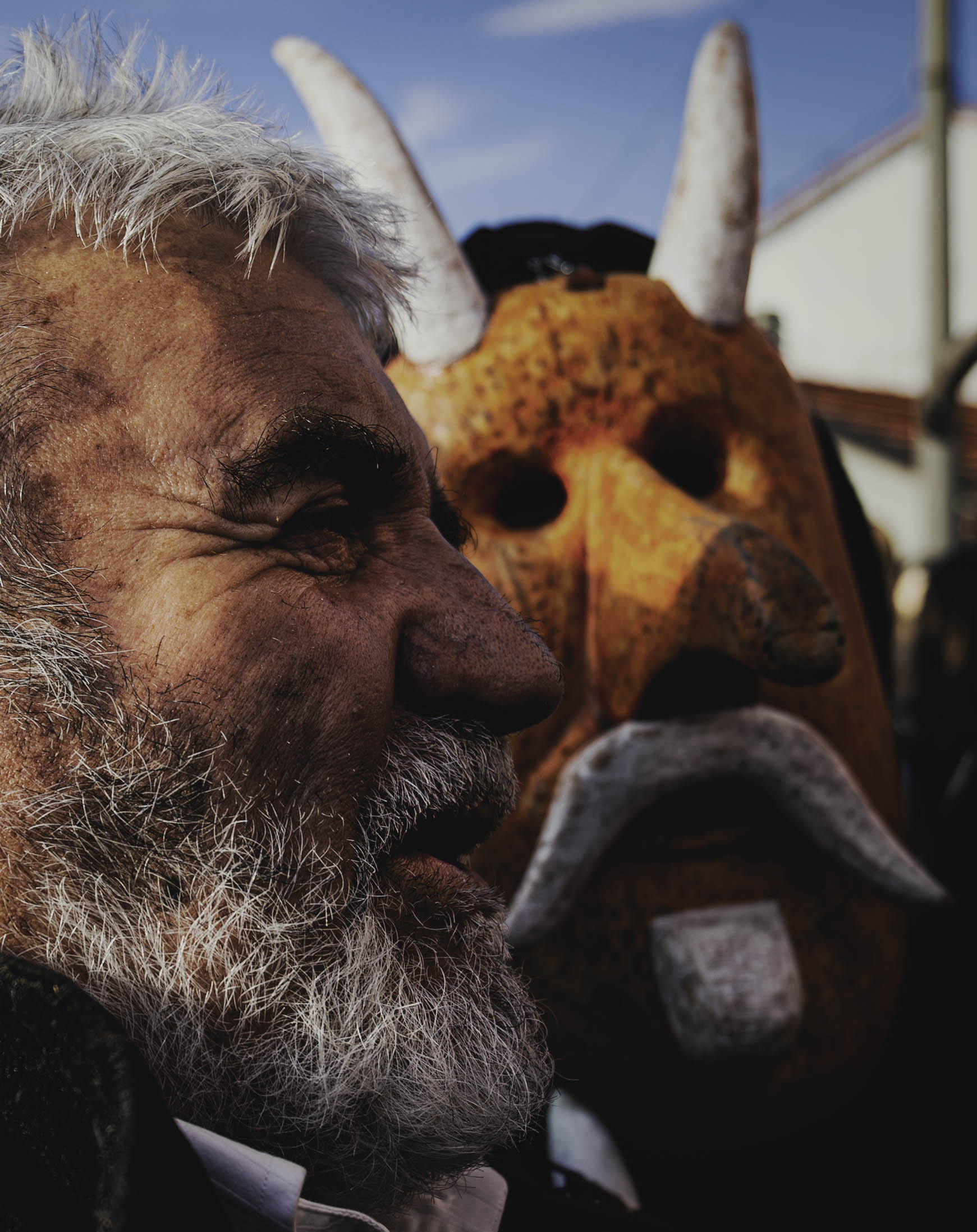 un uomo...una maschera