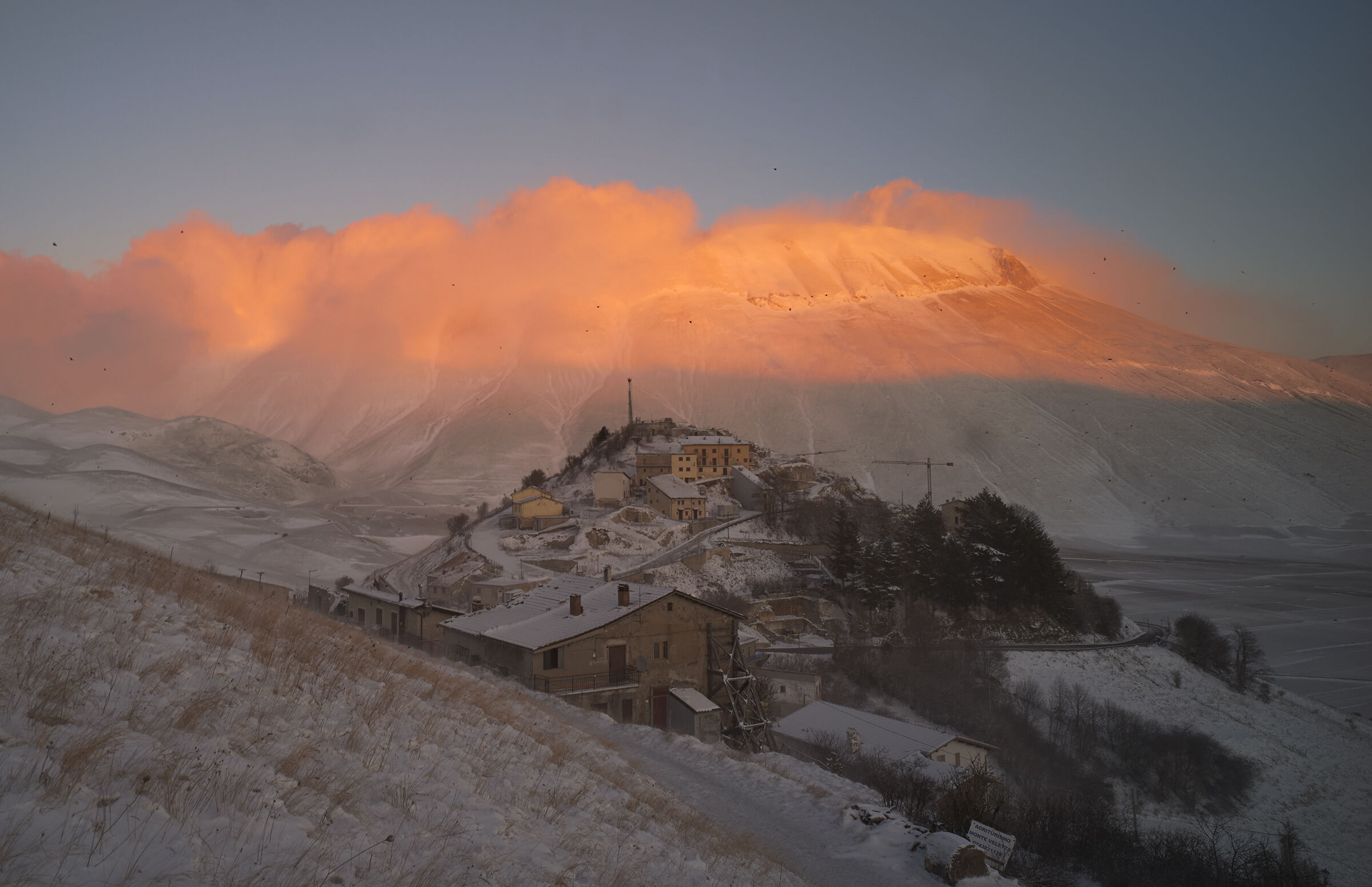 Tramonto su Castelluccio