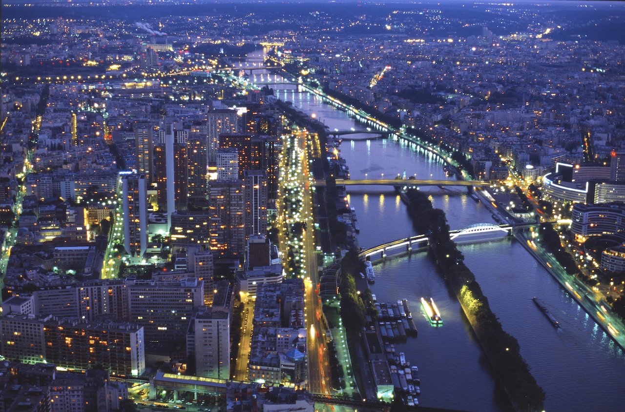 Paris Night -1995 - Velvia 50 ISO