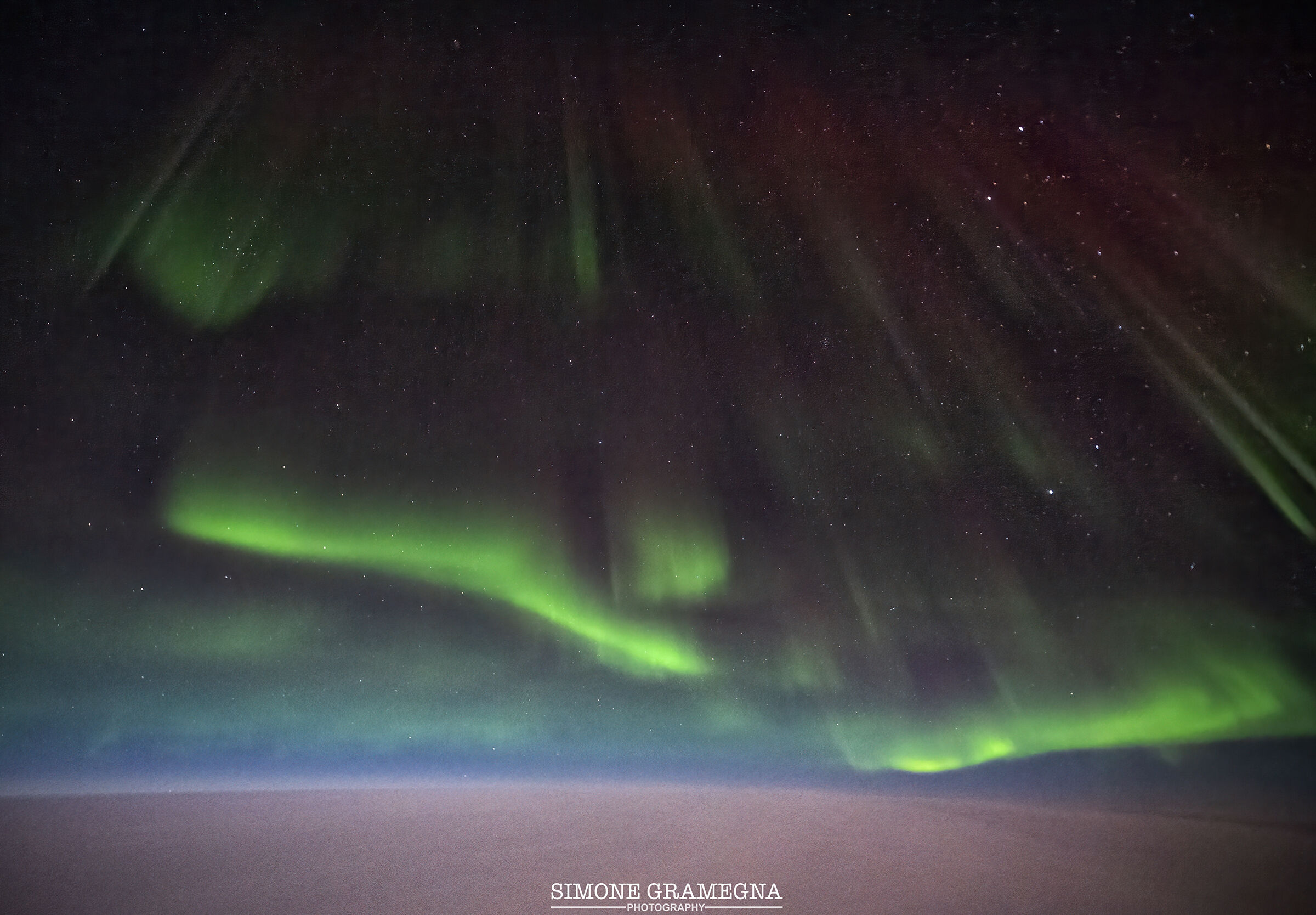 Aurora Boreale in volo alla latitudine 72 Nord