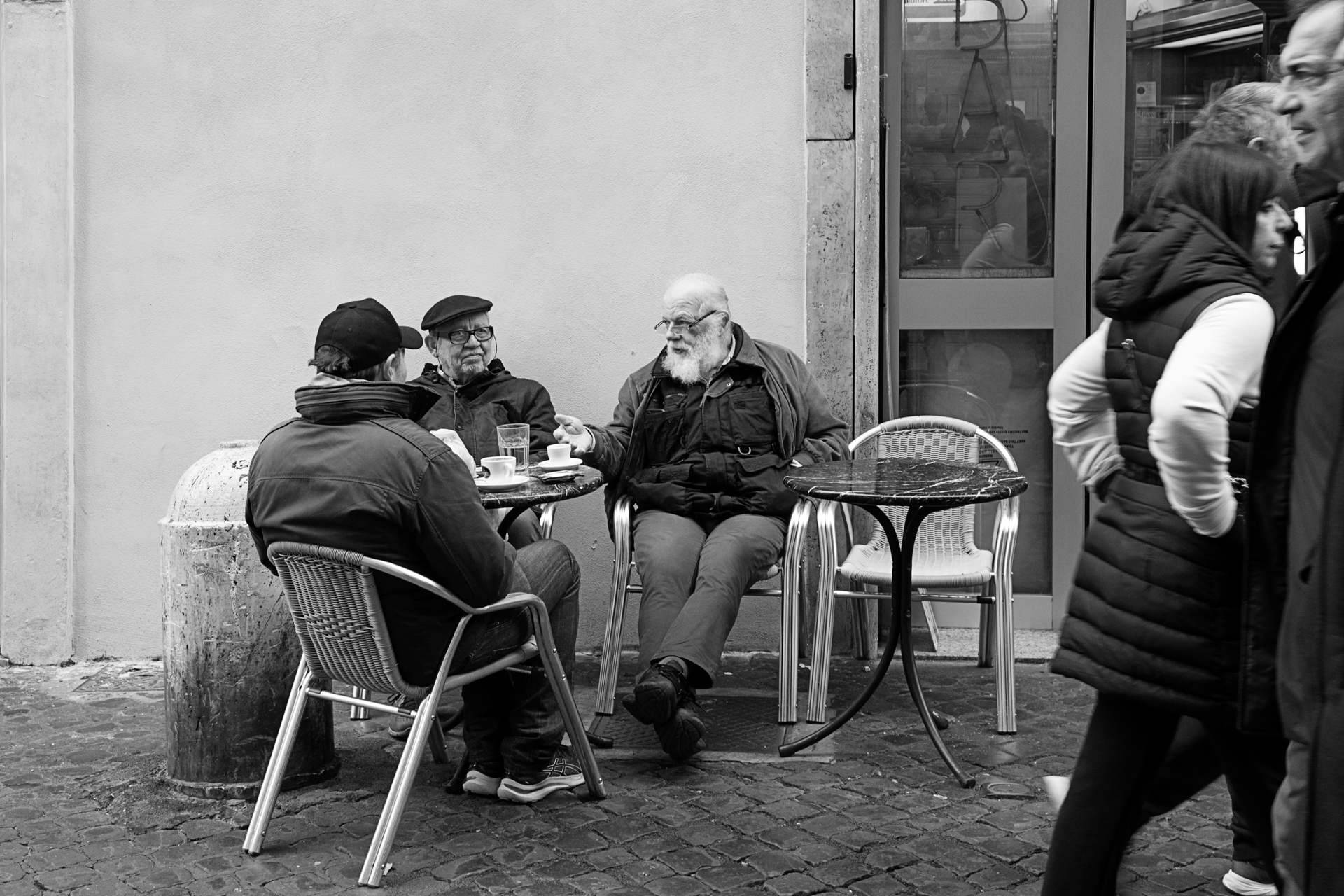 Eravamo quattro amici al bar