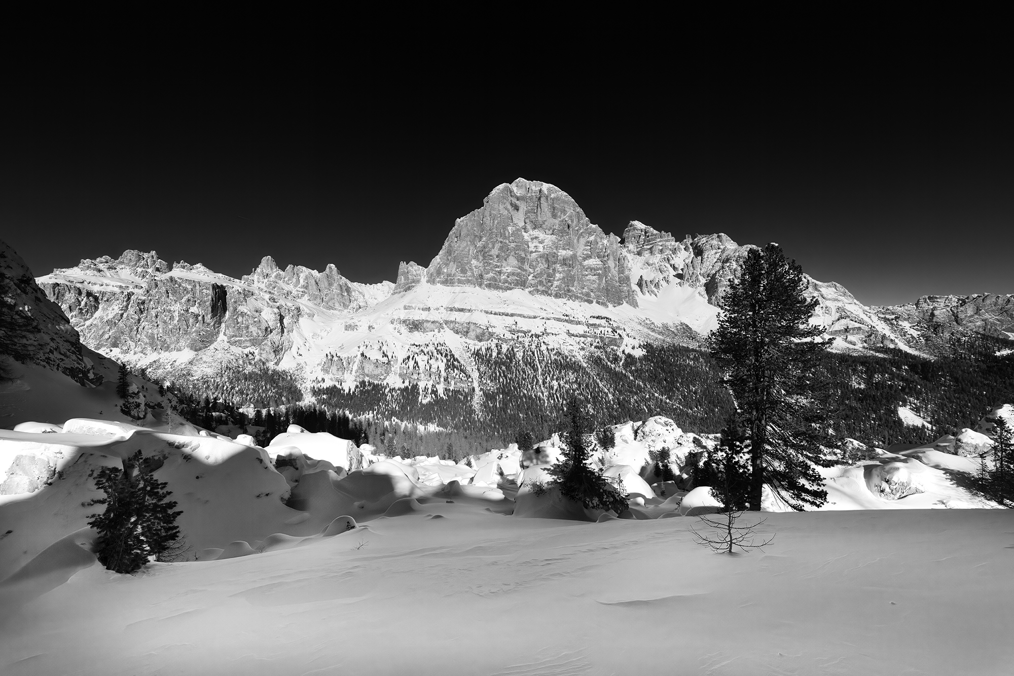 Dolomiti in bianco e nero