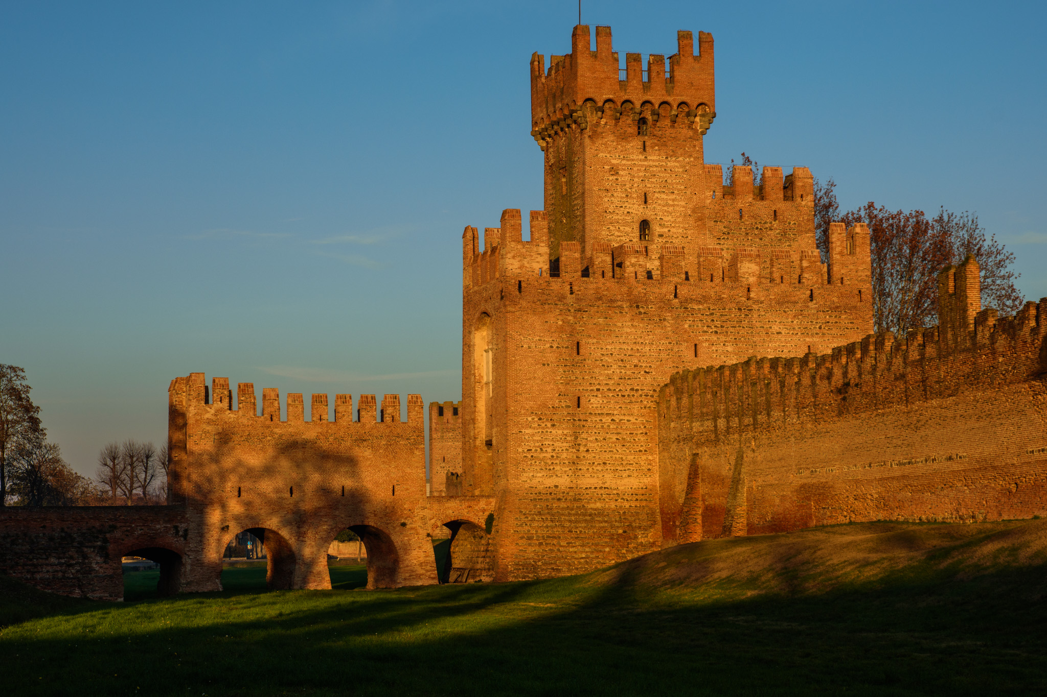 Le mura di Campagnola