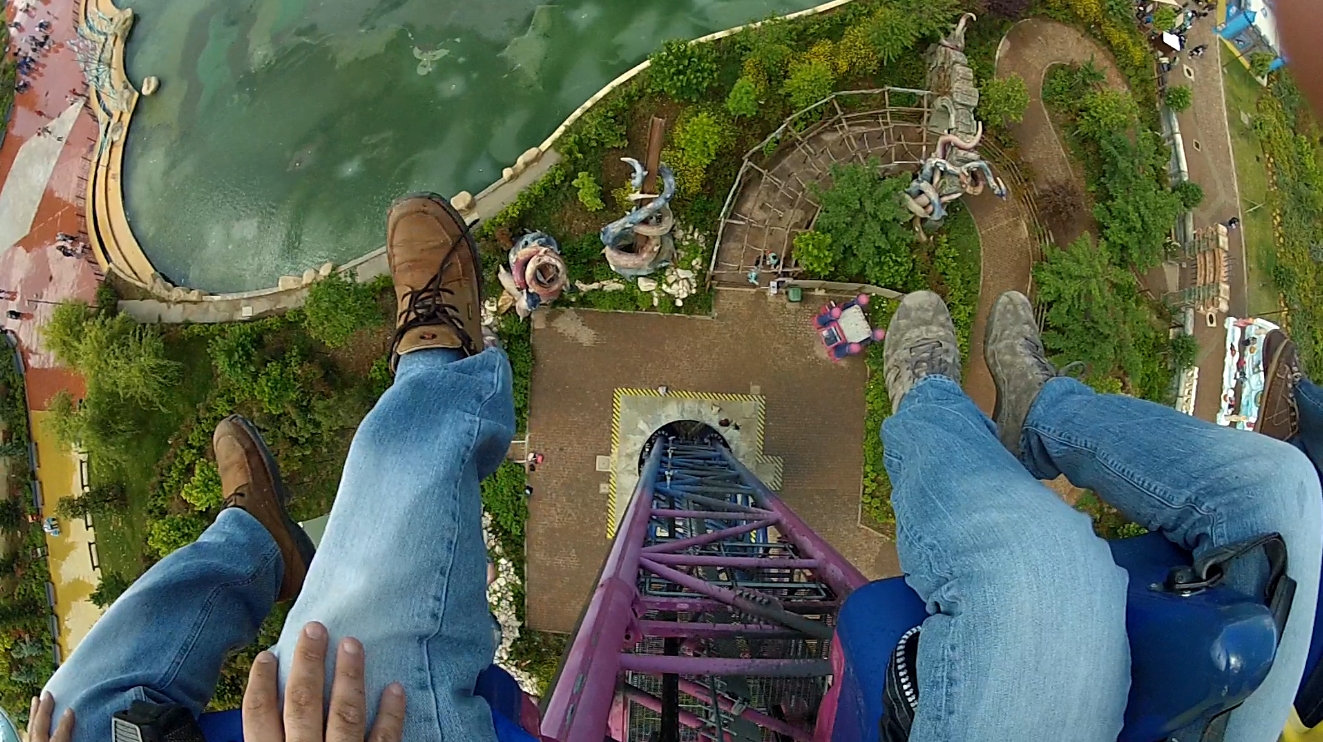 Una scarpa slacciata