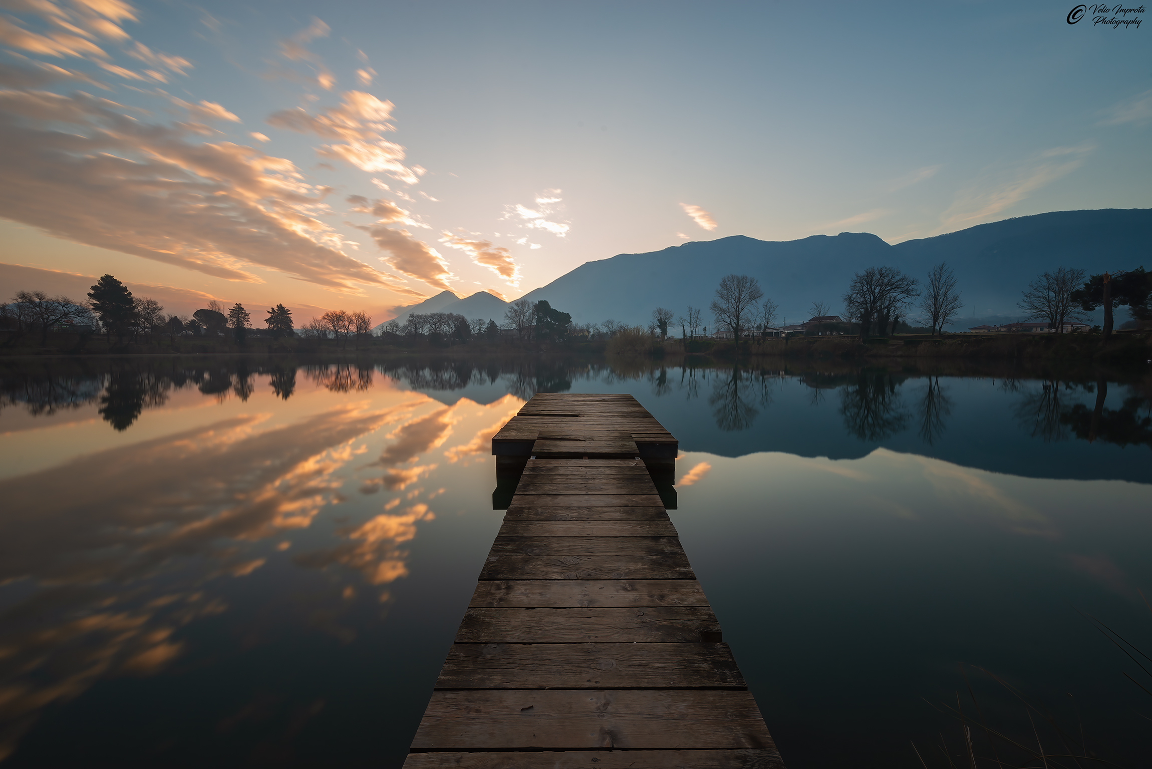 Sunrise at Lake Telese