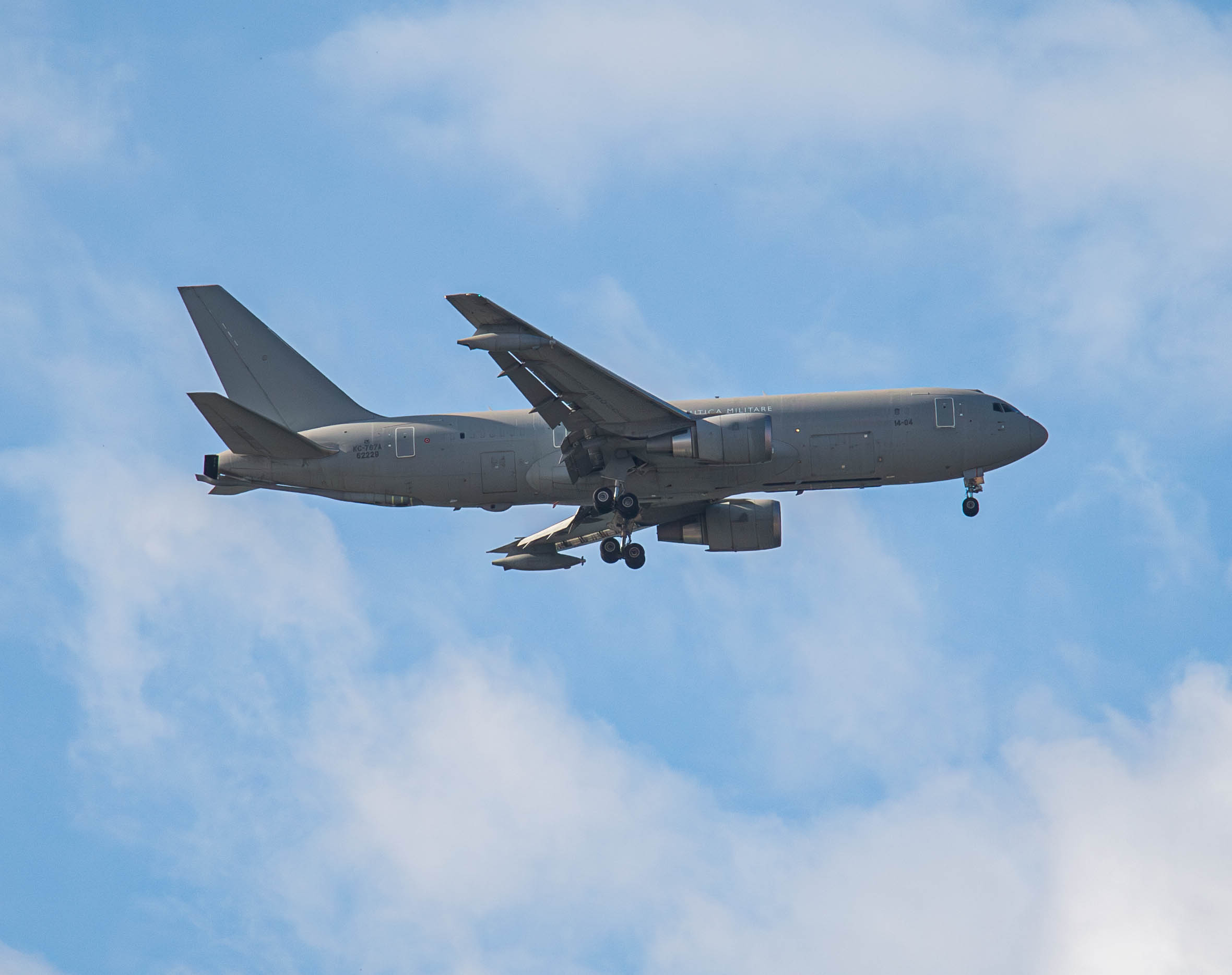 kc-767