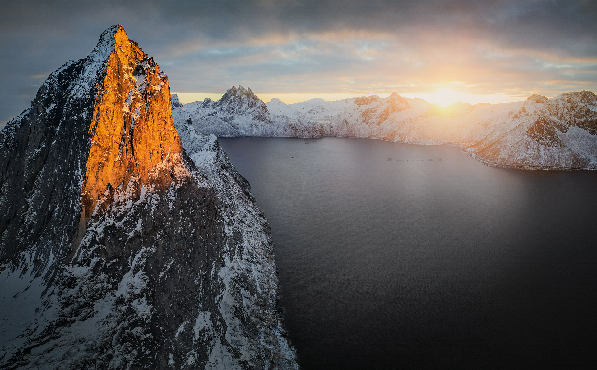 Monte Segla, Fjordgård