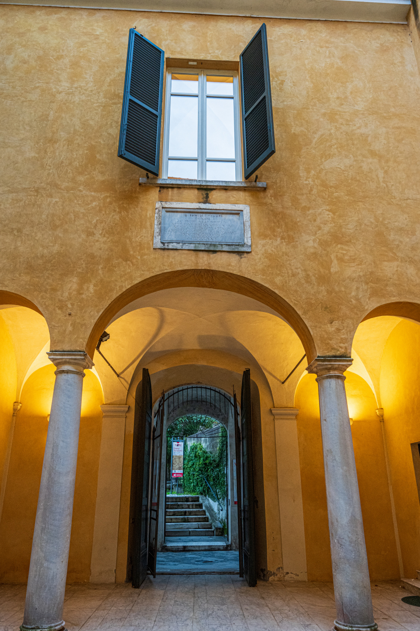 Massa Curia Vescovile