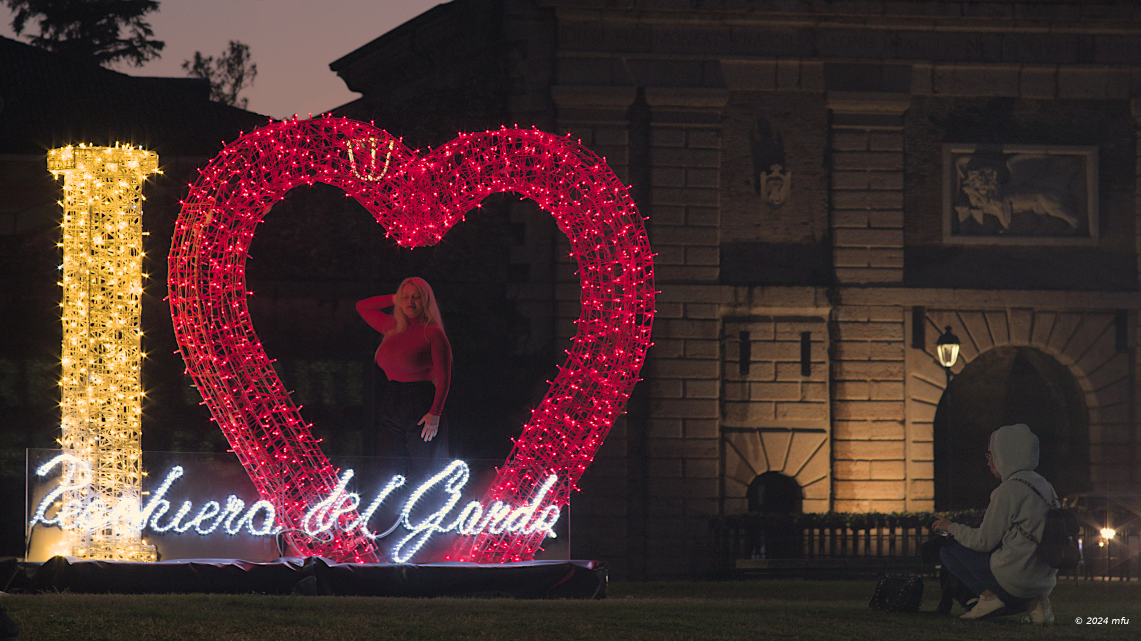 Model with a big heart ;-)