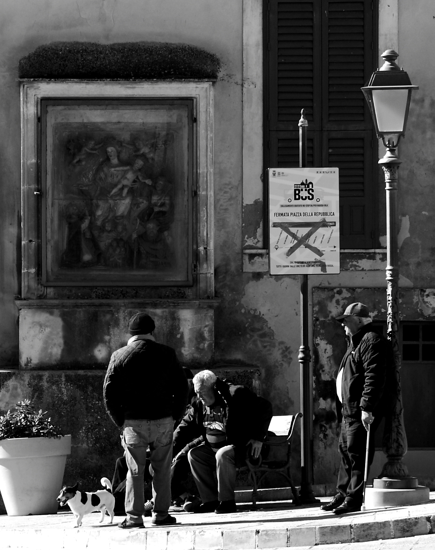 Aspettado l'autobus.......