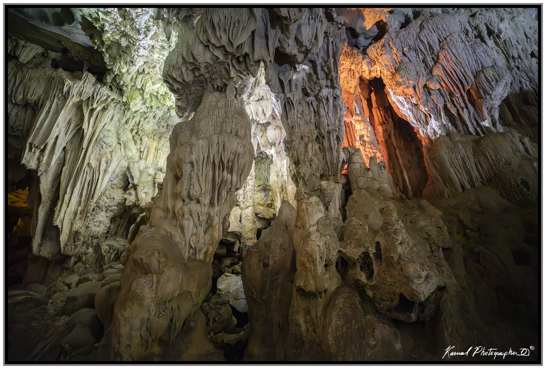 Halong Bay Vietnam SUNG SOT CAVE