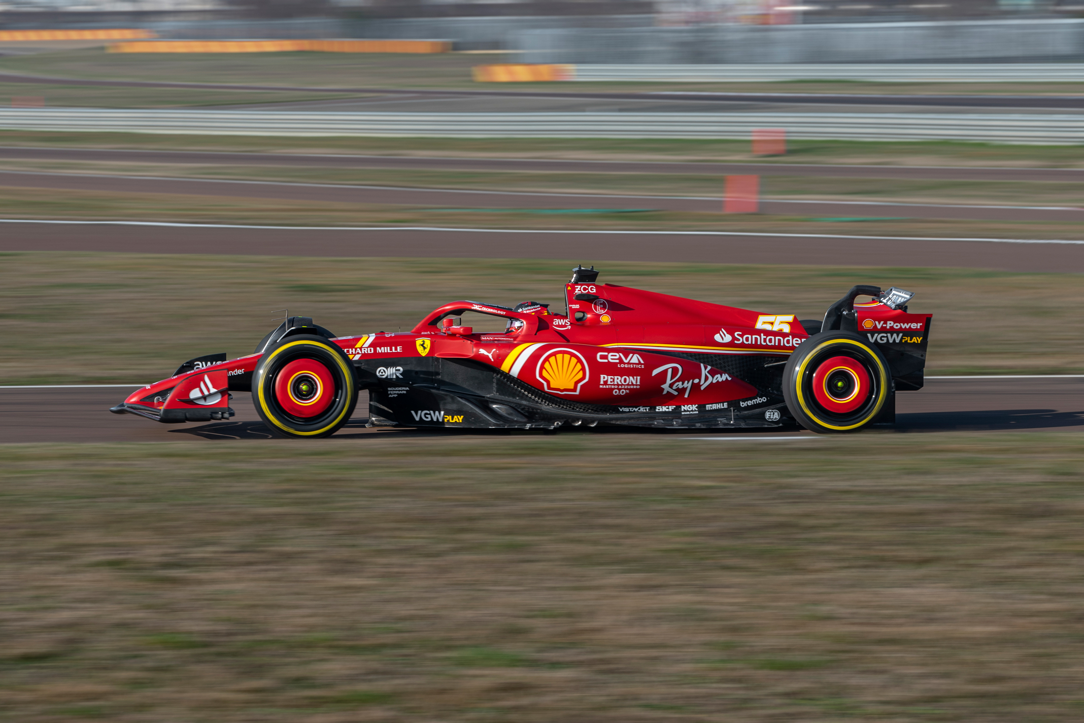 Carlos Sainz 55 - Filming day sf-24