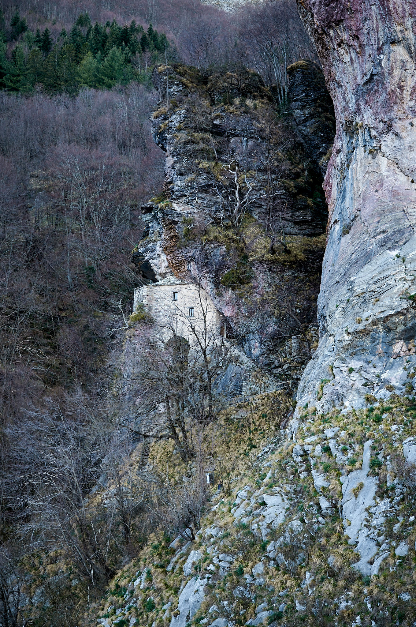 Eremo di San Viano -Apuane